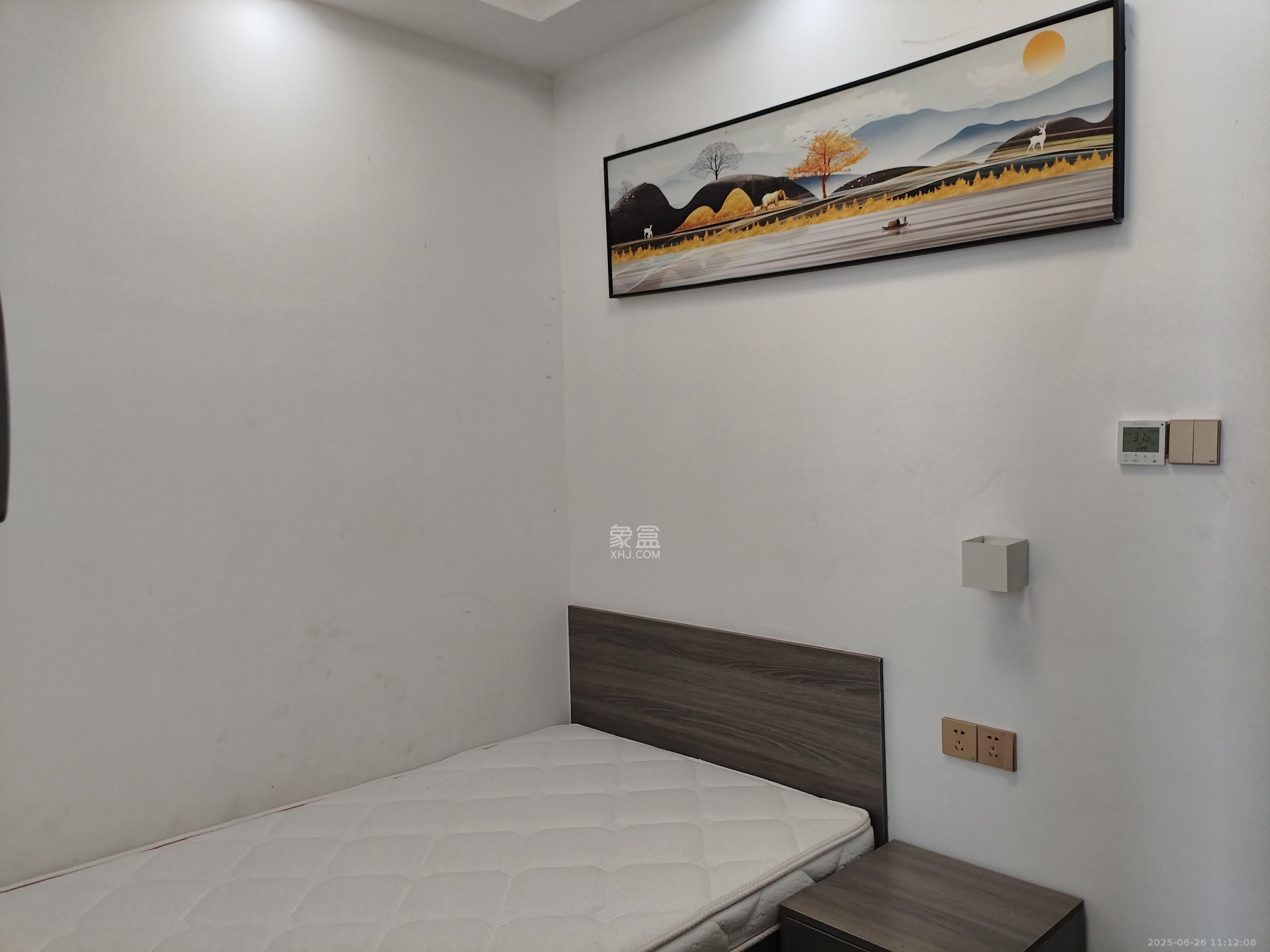 湘江壹号一二三期(创远湘江壹号) 4室2厅3卫 5500.0元/月 湘江壹号一二三期(创远湘江壹号) 4室2厅3卫 5500.0元/月室内图