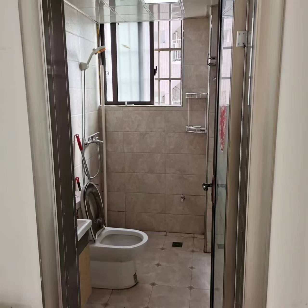 明兴翰苑一期  2室1厅1卫   1400.00元/月室内图