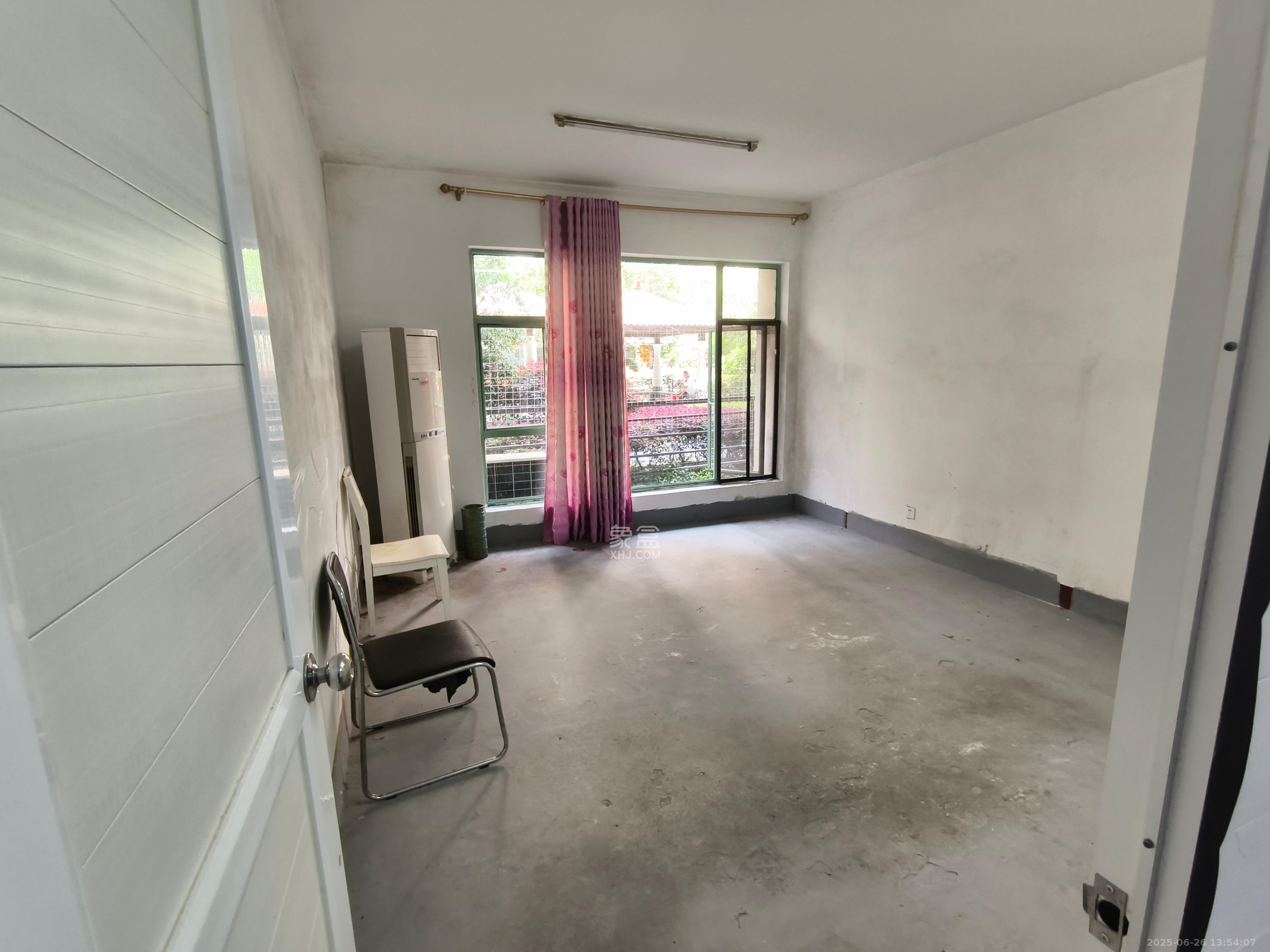 锦绣华天  3室2厅2卫    3000.0元/月 锦绣华天  3室2厅2卫    3000.0元/月室内图