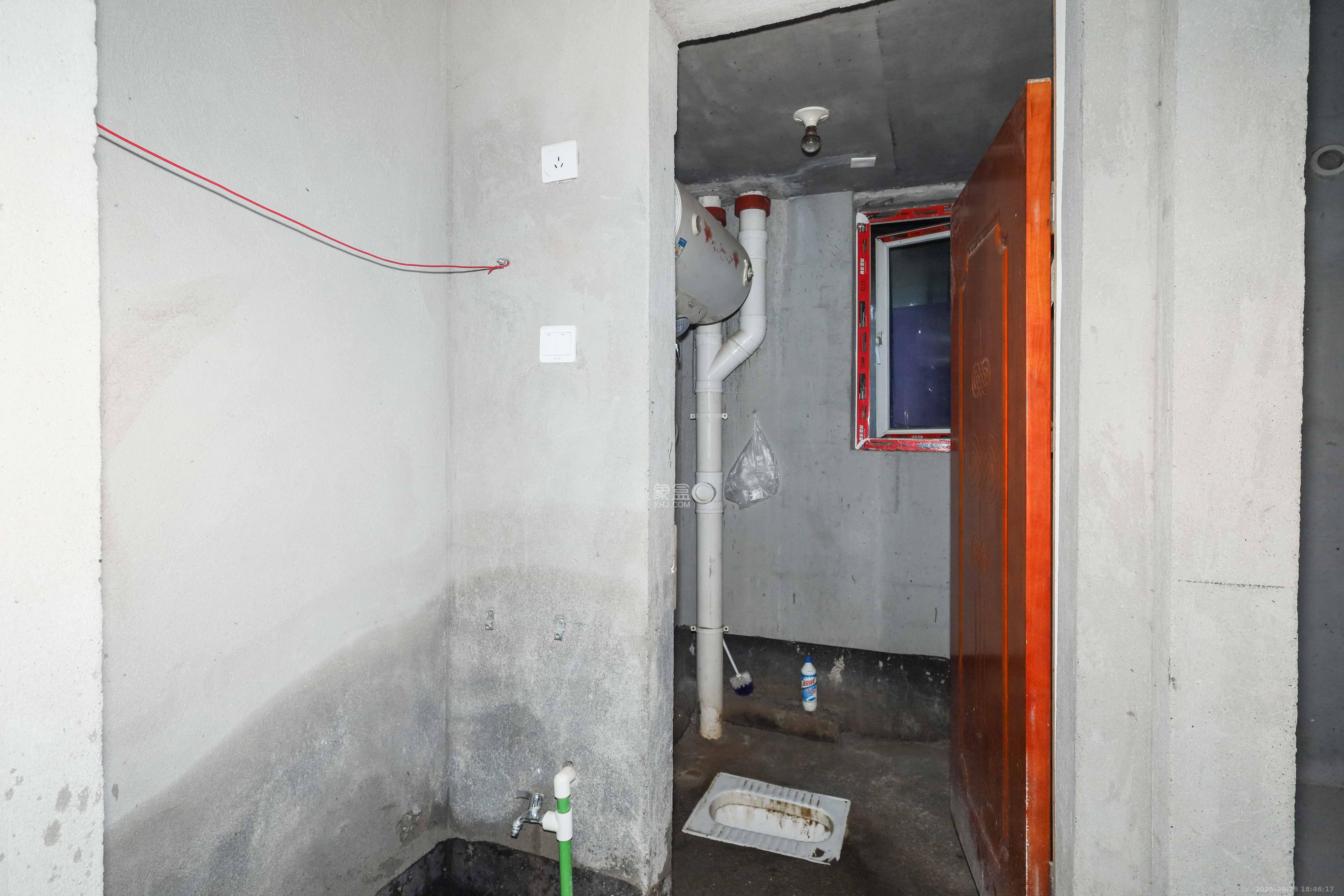 桥头家苑一期 3室2厅1卫 1200.0元/月 桥头家苑一期 3室2厅1卫 1200.0元/月室内图