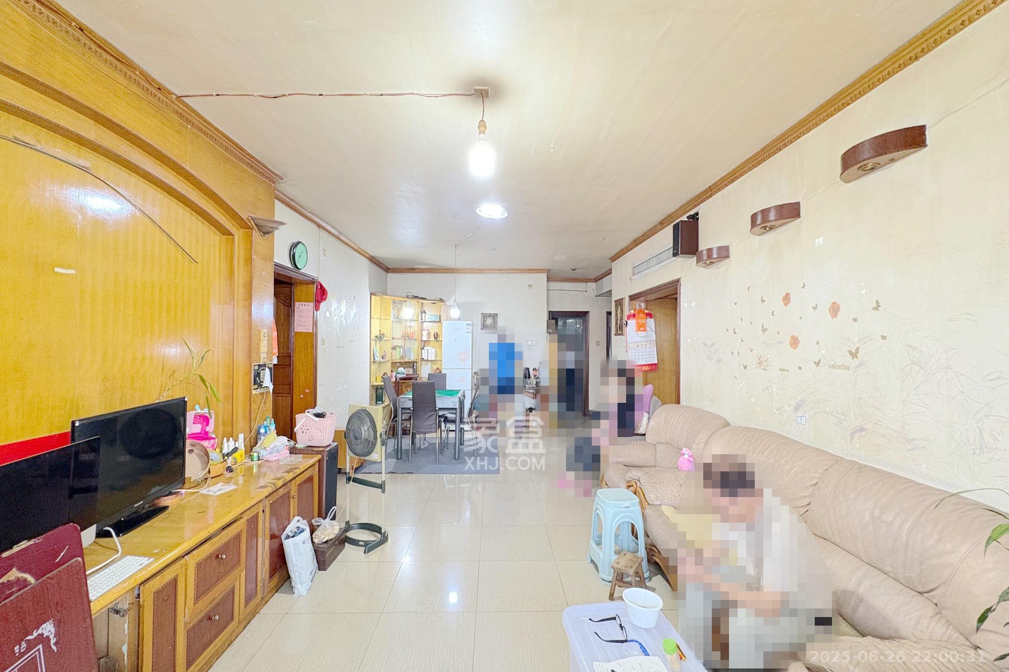 铁银大厦 3室1厅2卫 105.0万 铁银大厦 3室1厅2卫 105.0万客厅