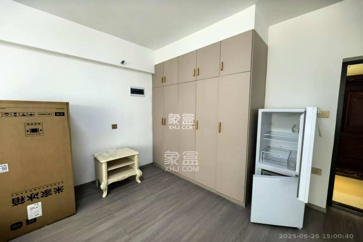 凯轩云顶 1室1厅1卫 1700.0元/月 凯轩云顶 1室1厅1卫 1700.0元/月室内图