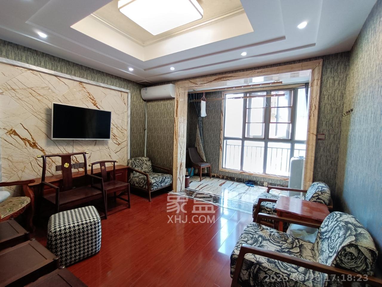 富兴嘉城(富兴汇中央)  2室2厅1卫    2200.0元/月 富兴嘉城(富兴汇中央)  2室2厅1卫    2200.0元/月