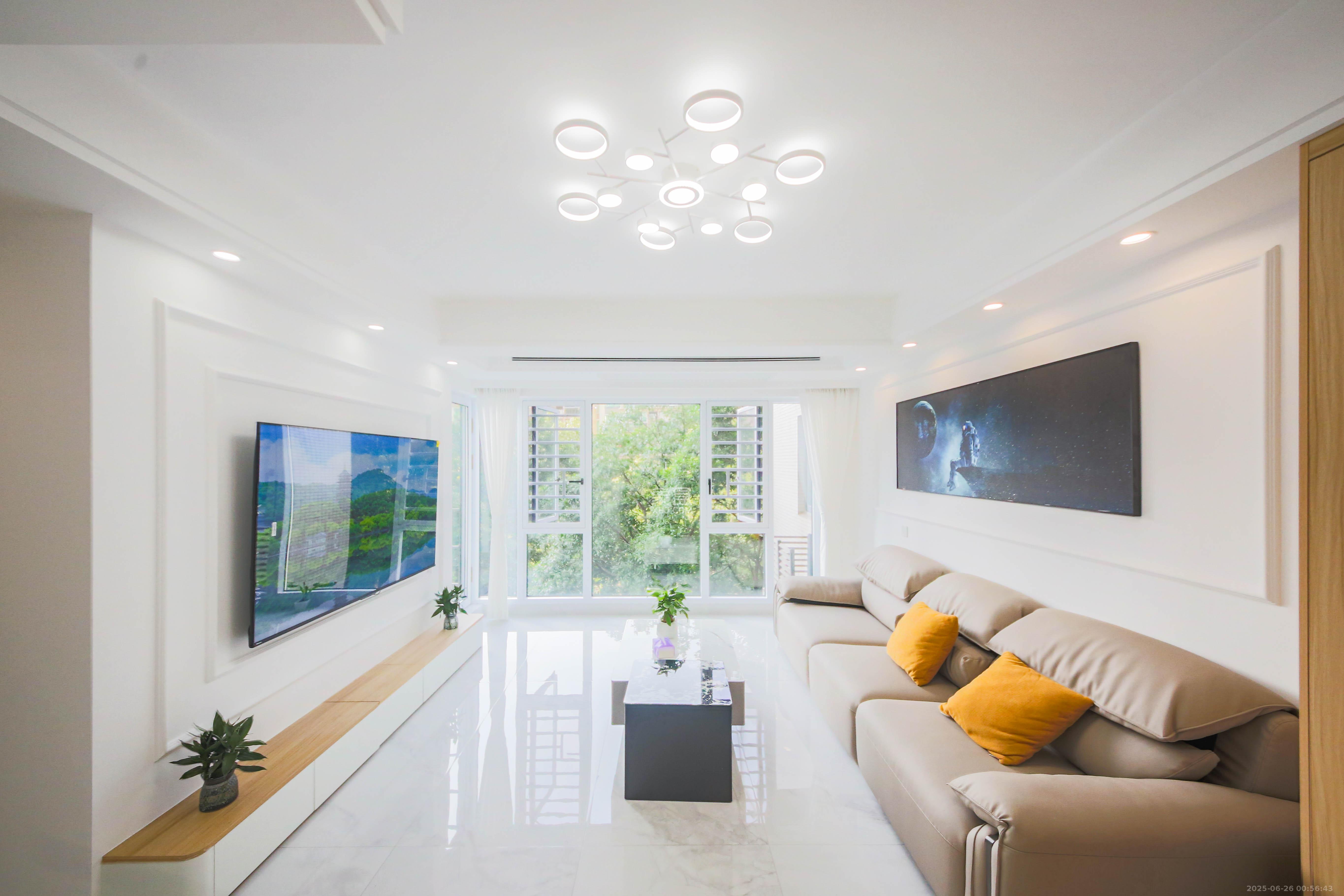 和庄  3室2厅2卫    98.0万 和庄  3室2厅2卫    98.0万客厅