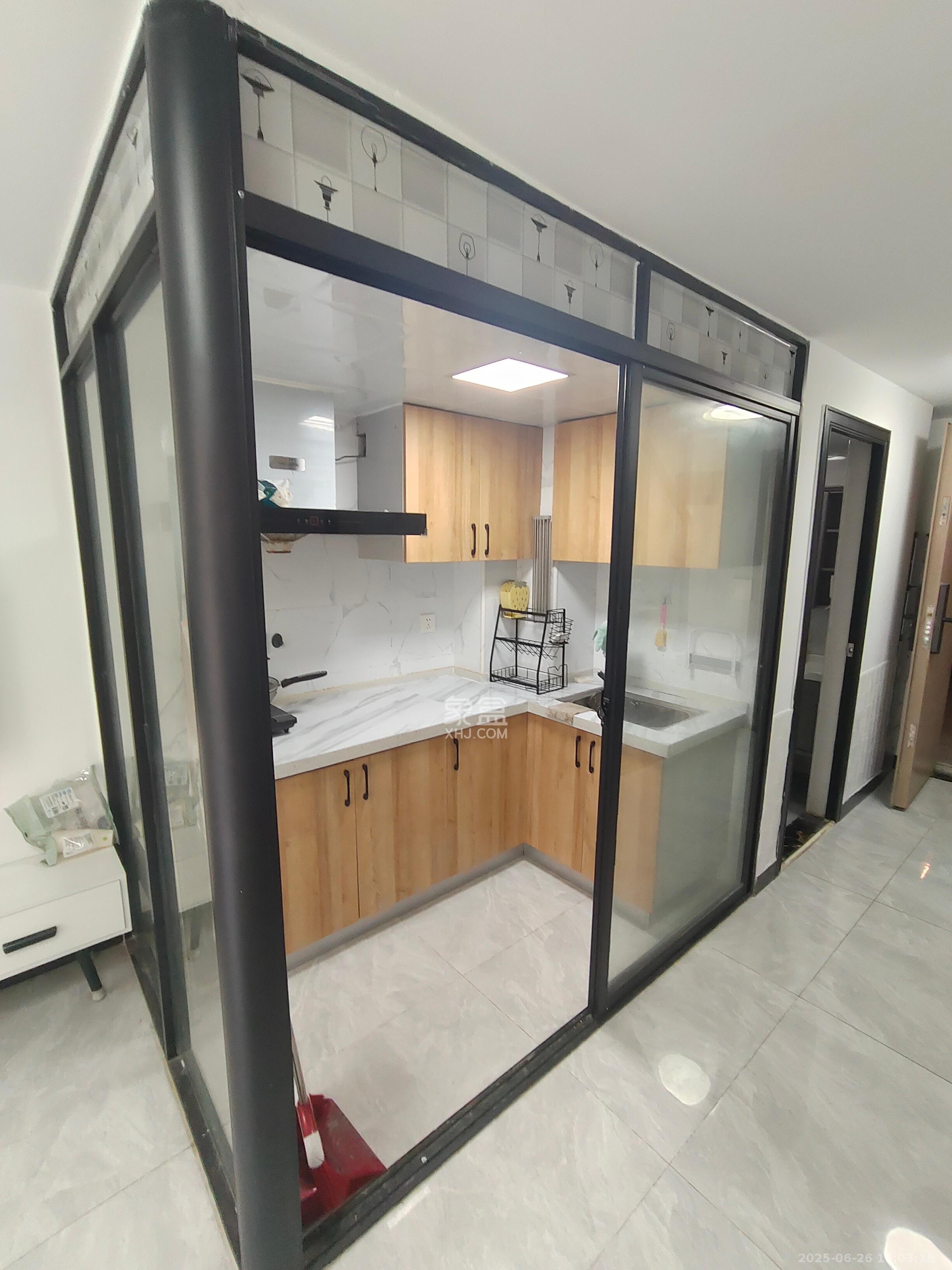 金地铂悦  2室0厅0卫    1600.0元/月室内图