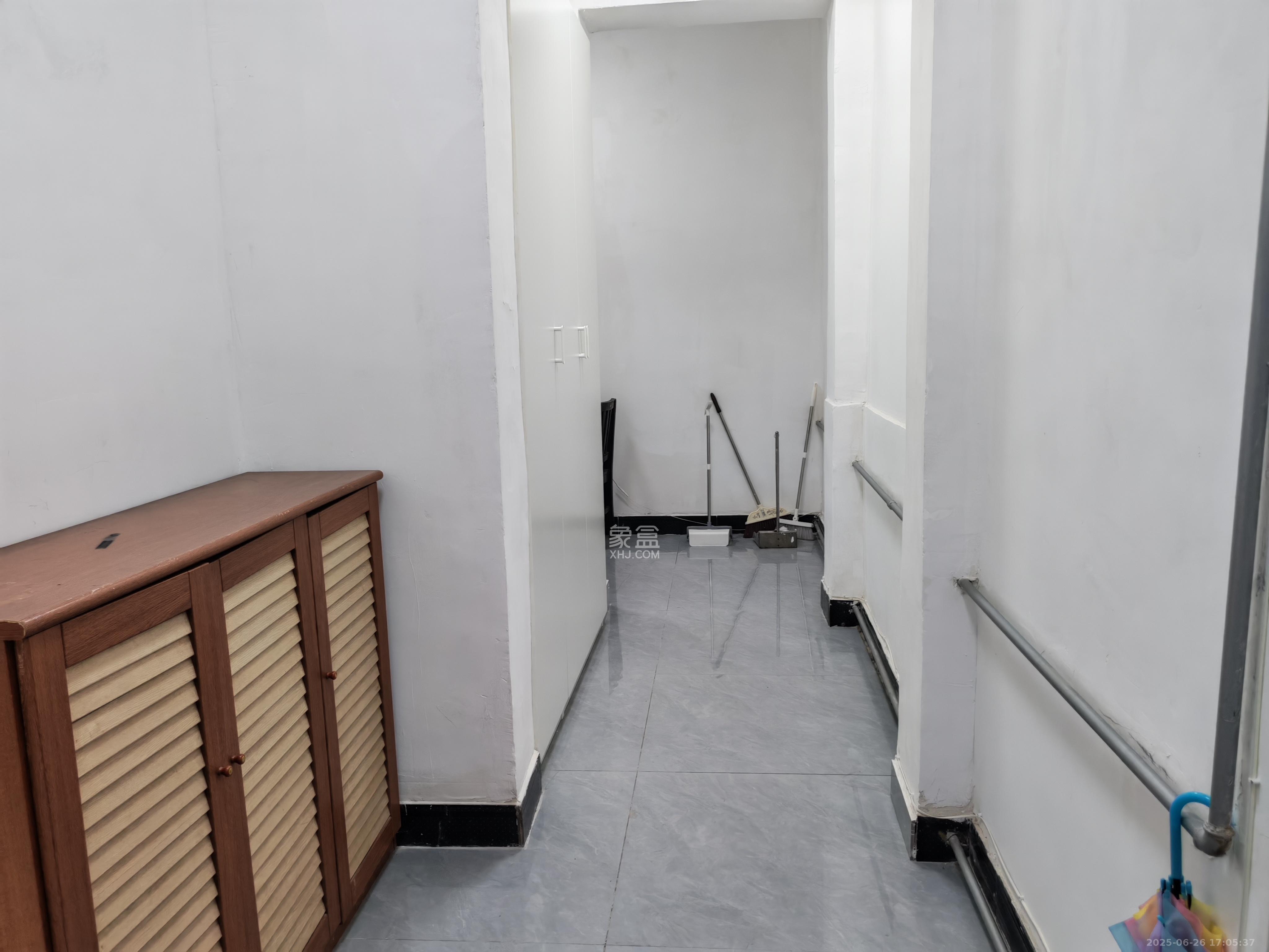 省政府机关二院  3室2厅1卫   3000.00元/月室内图