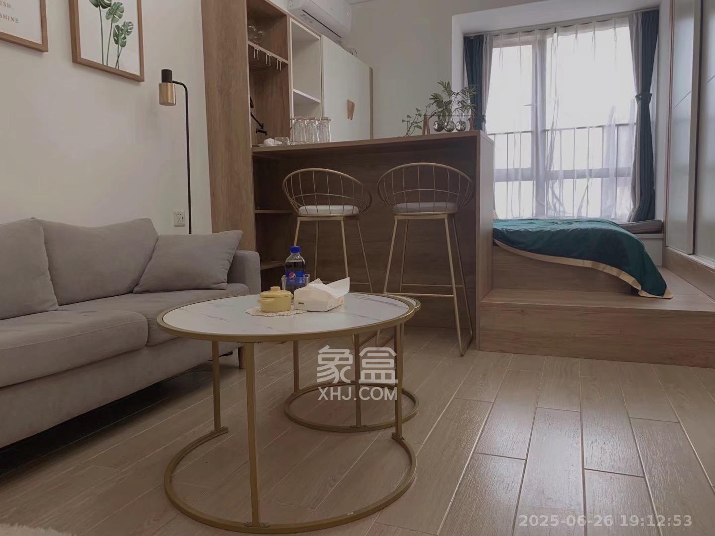 中海国际二期  1室1厅1卫    1200.0元/月室内图