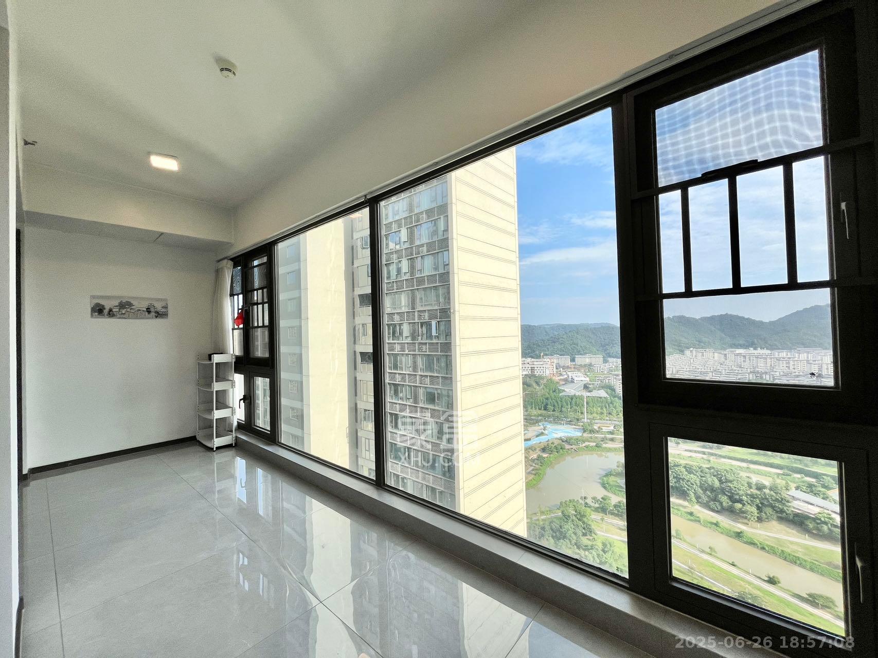 时代梅溪领峰 4室2厅3卫 4800.0元/月 时代梅溪领峰 4室2厅3卫 4800.0元/月室内图