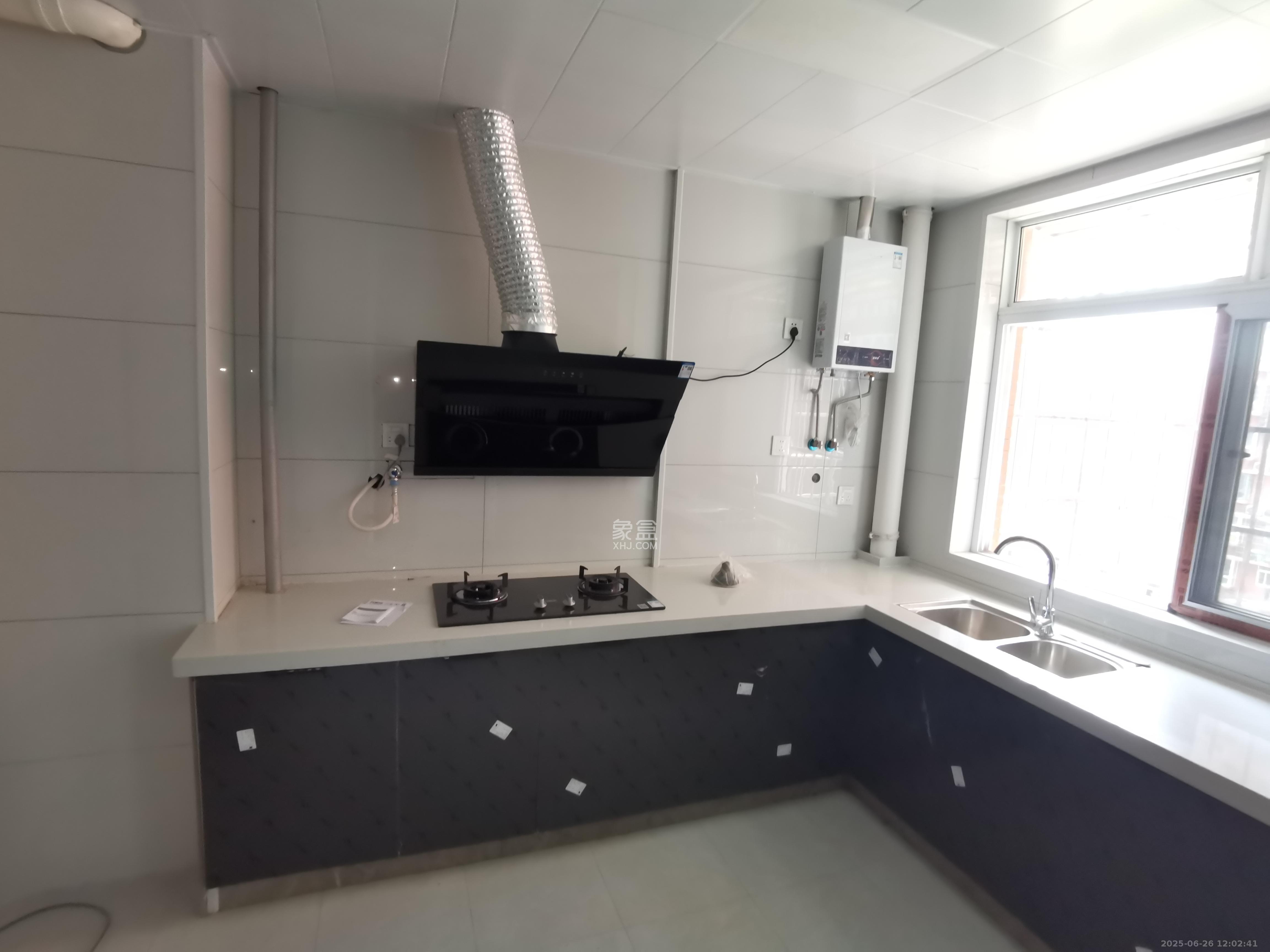 凯富南方鑫城 6室0厅3卫 4500.0元/月 凯富南方鑫城 6室0厅3卫 4500.0元/月室内图