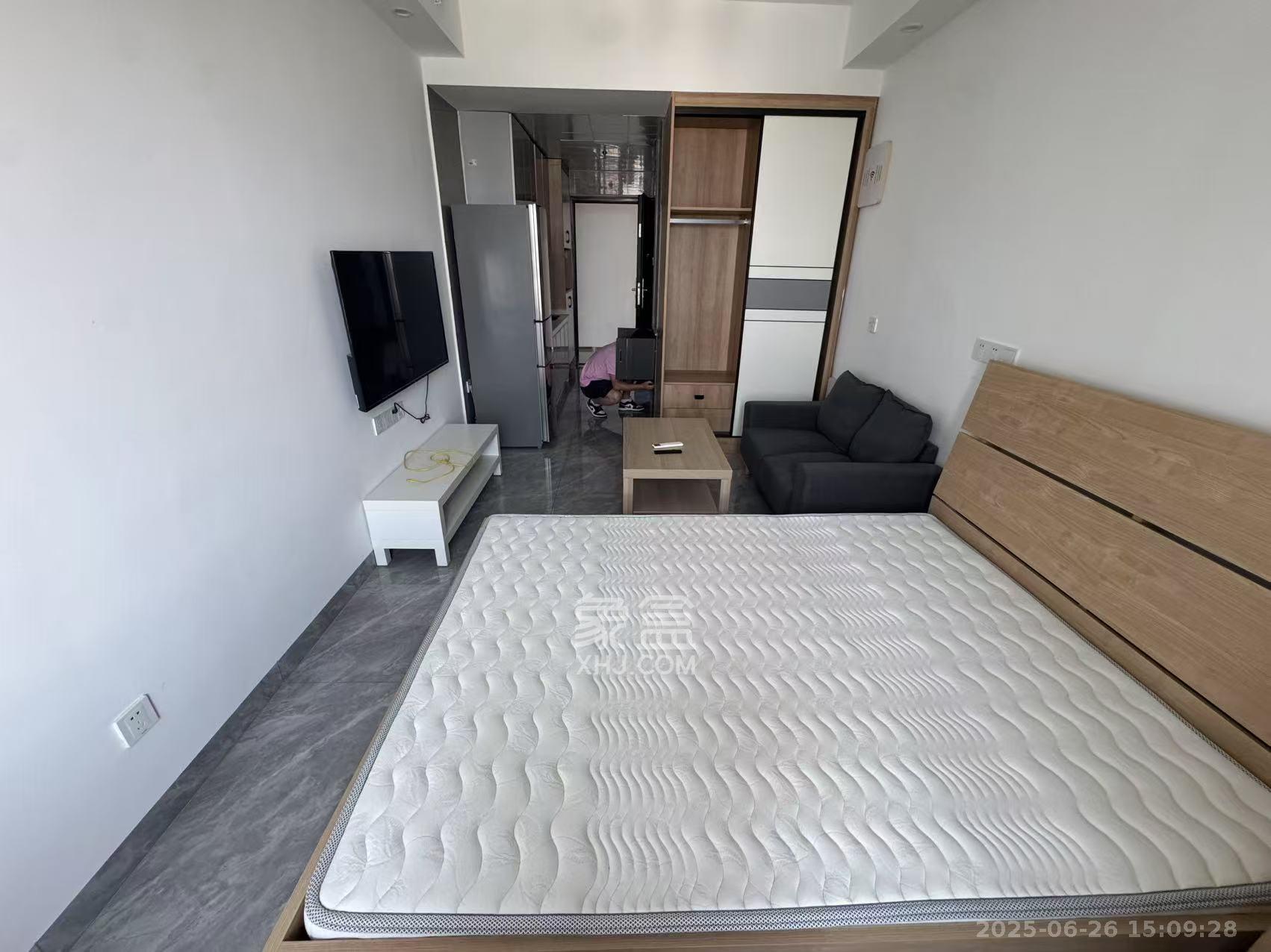 保利麓谷林语I区  1室0厅0卫   1600.00元/月室内图