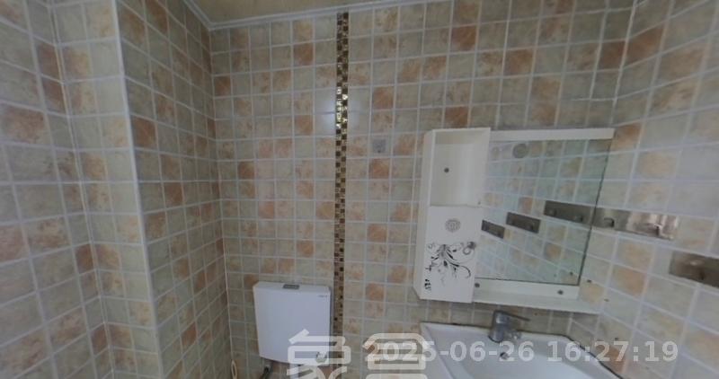 和泓梅溪四季  3室2厅2卫   2300.00元/月室内图