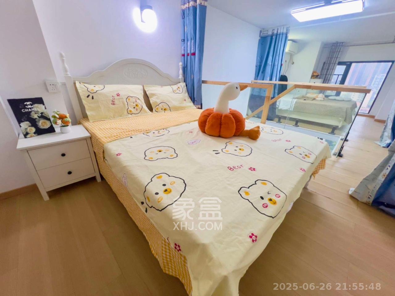 卓越江岸  2室1厅1卫   2900.00元/月室内图