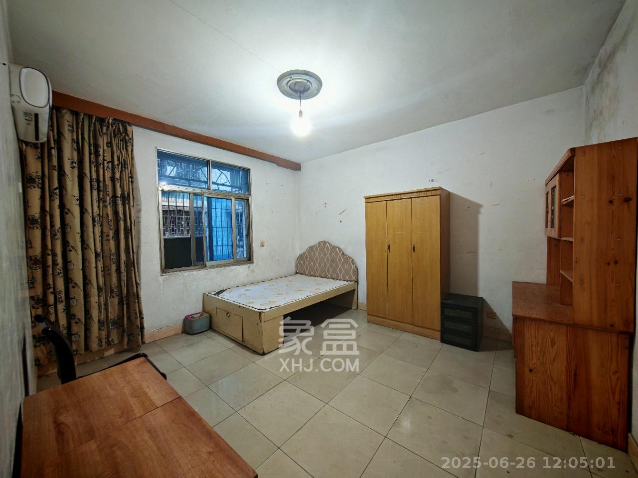 沁园经贸小区 2室2厅1卫 1300.0元/月 沁园经贸小区 2室2厅1卫 1300.0元/月室内图