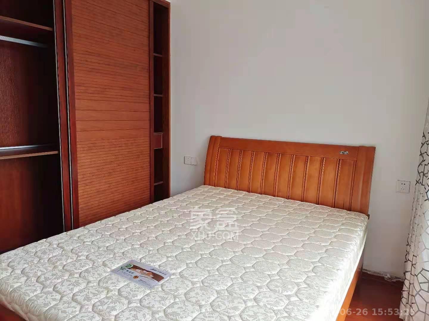 鑫远御文台一期 4室2厅2卫 2800.0元/月 鑫远御文台一期 4室2厅2卫 2800.0元/月室内图