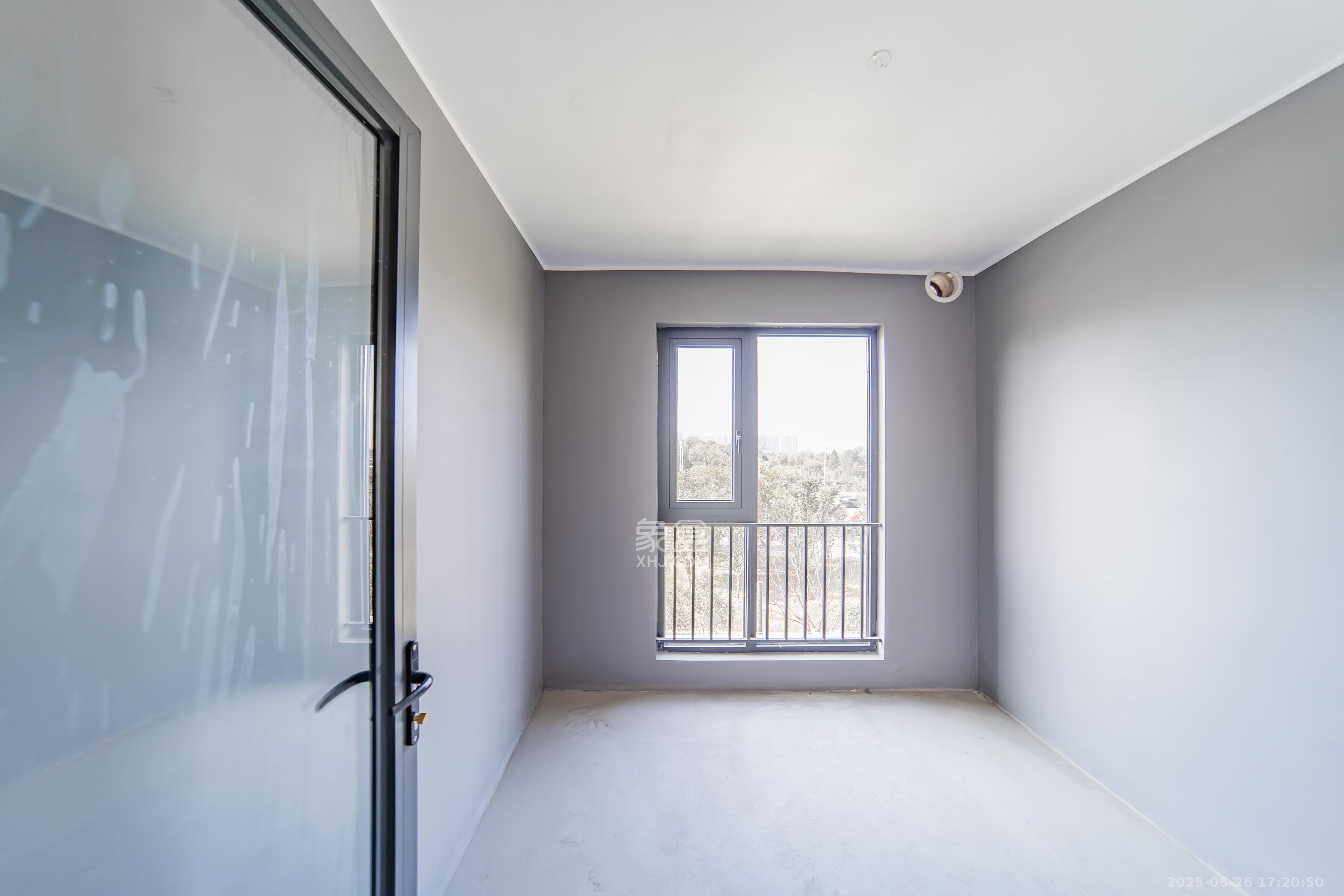 华润置地洋湖天序  4室2厅2卫    188.0万 华润置地洋湖天序  4室2厅2卫    188.0万卧室