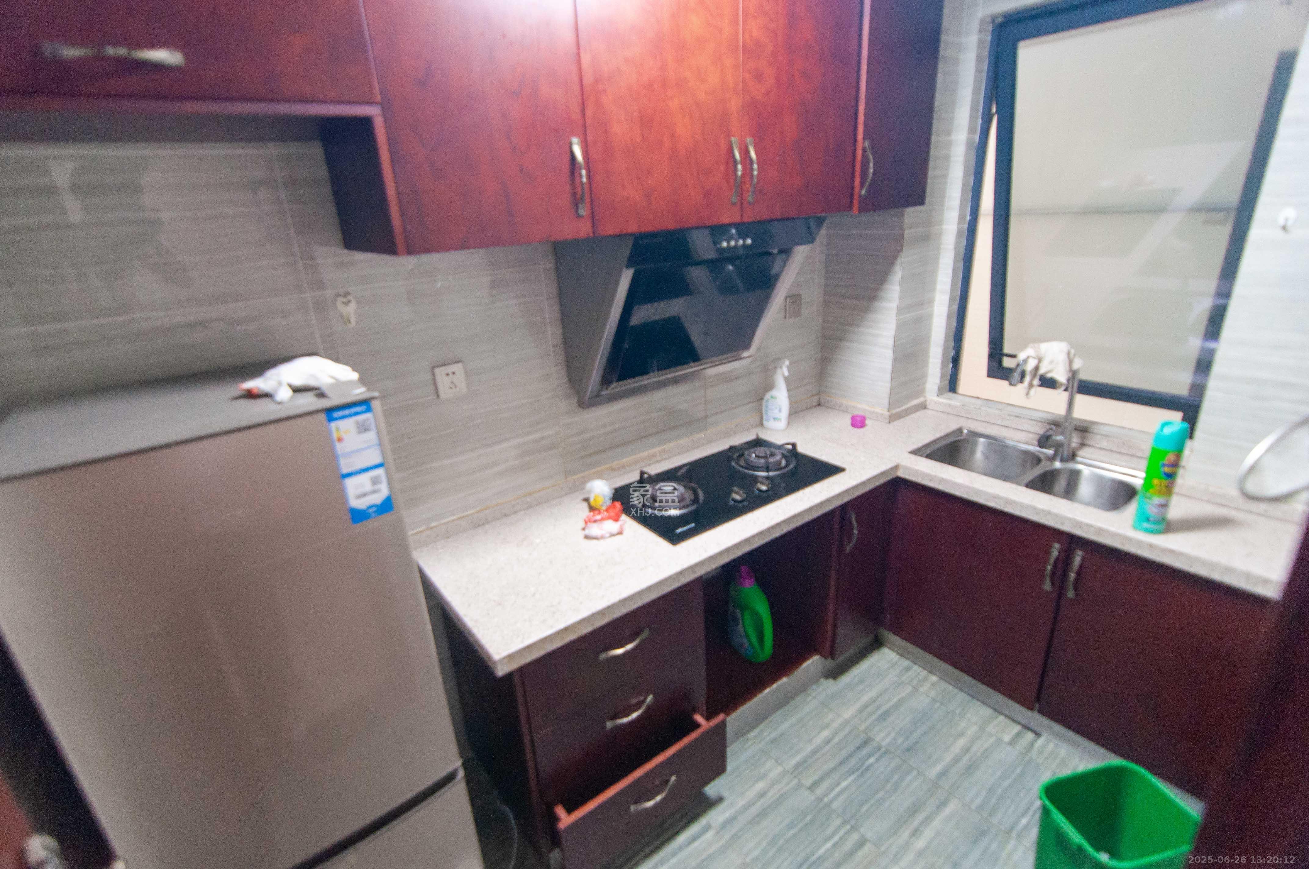 君康家园(梅溪湖七喜街) 2室2厅1卫 110.0万 君康家园(梅溪湖七喜街) 2室2厅1卫 110.0万厨房