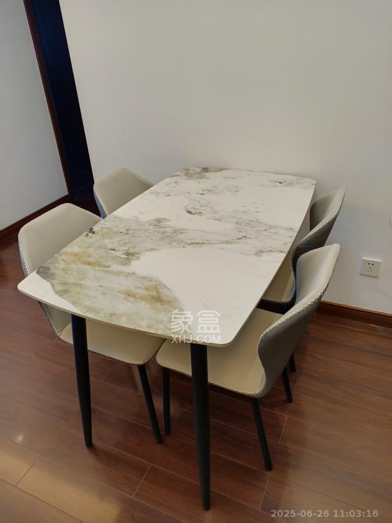 万科里金域国际  3室2厅2卫   3300.00元/月室内图