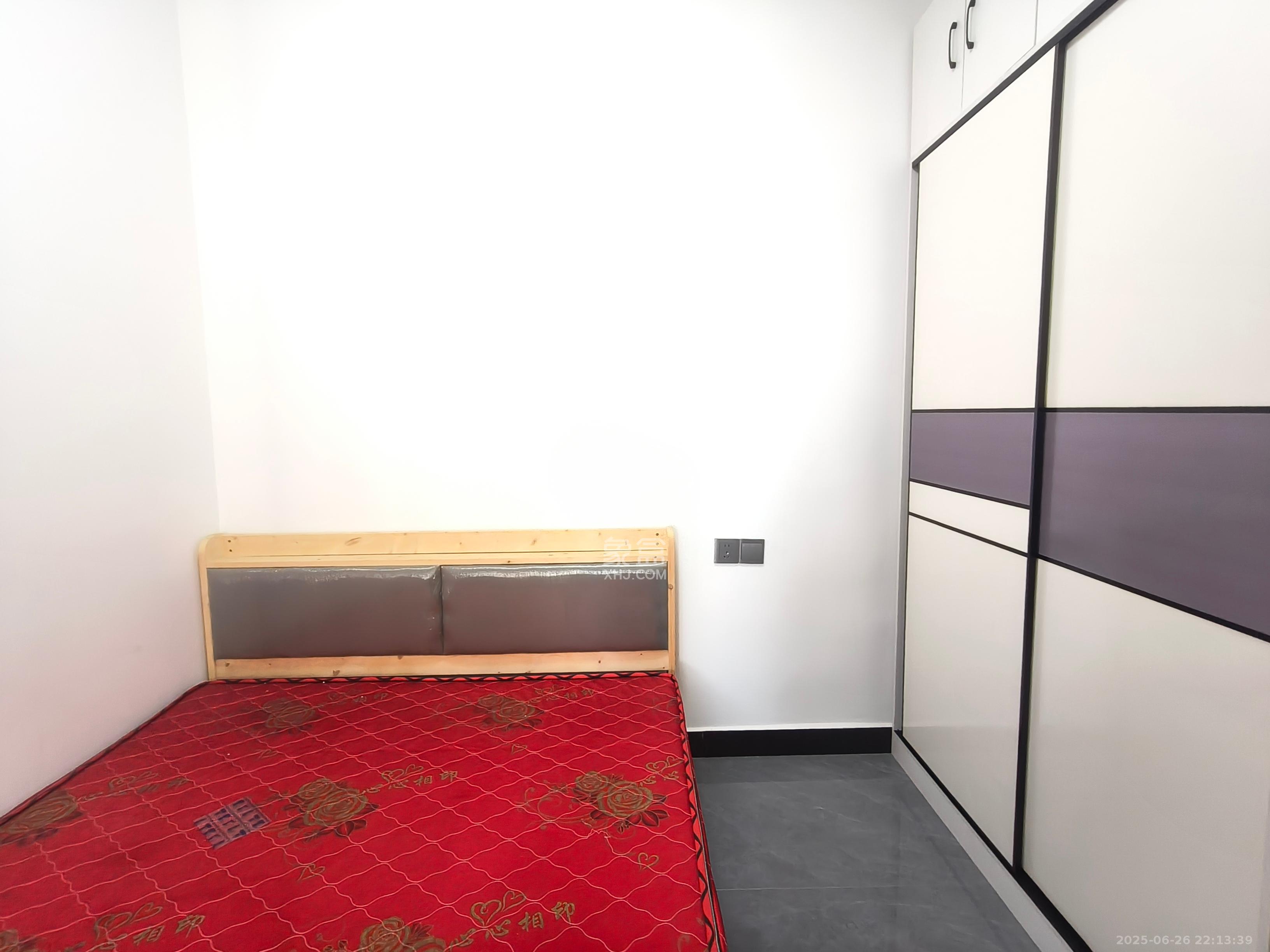 映悦星府  3室2厅1卫   2600.00元/月室内图