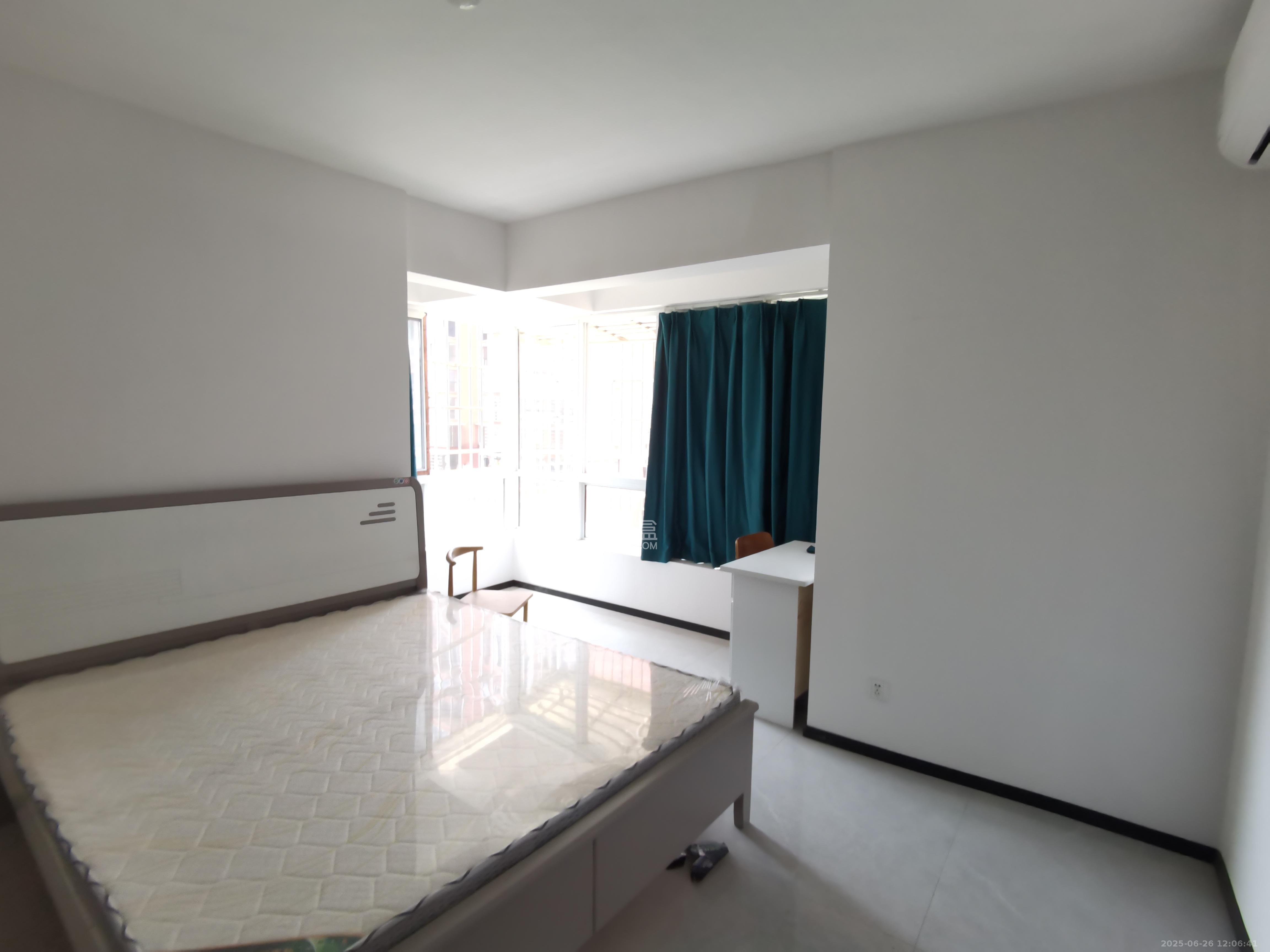 凯富南方鑫城 6室0厅3卫 4500.0元/月 凯富南方鑫城 6室0厅3卫 4500.0元/月室内图