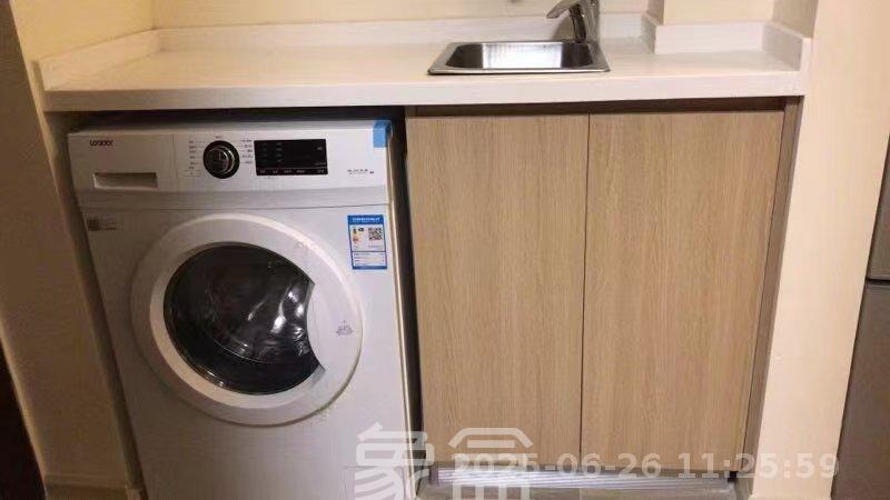 兰亭湾畔  1室1厅1卫    900.0元/月
