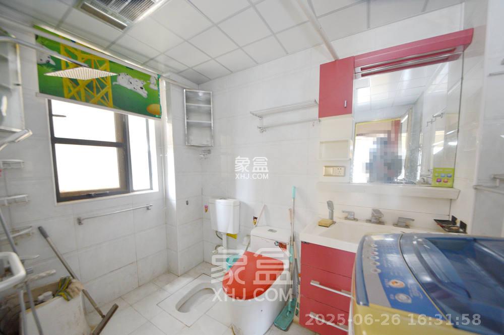万博汇  2室2厅1卫   2800.00元/月室内图