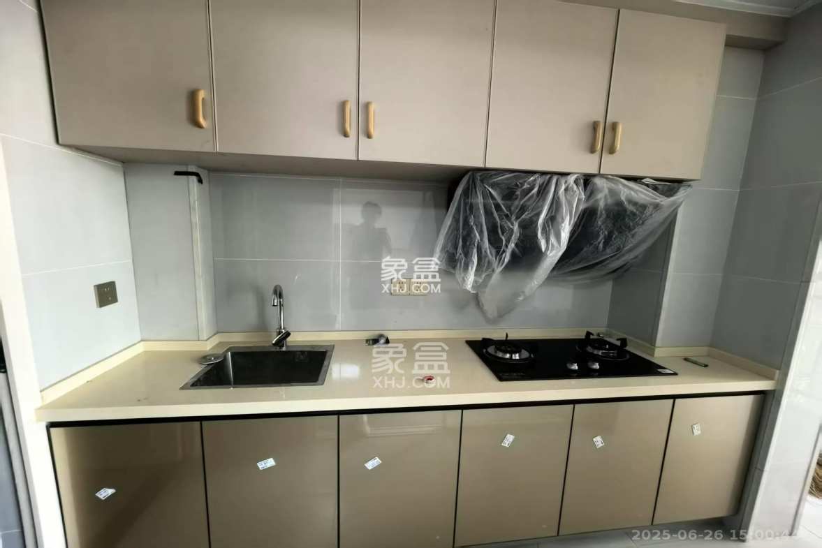 凯轩云顶 1室1厅1卫 1700.0元/月 凯轩云顶 1室1厅1卫 1700.0元/月室内图