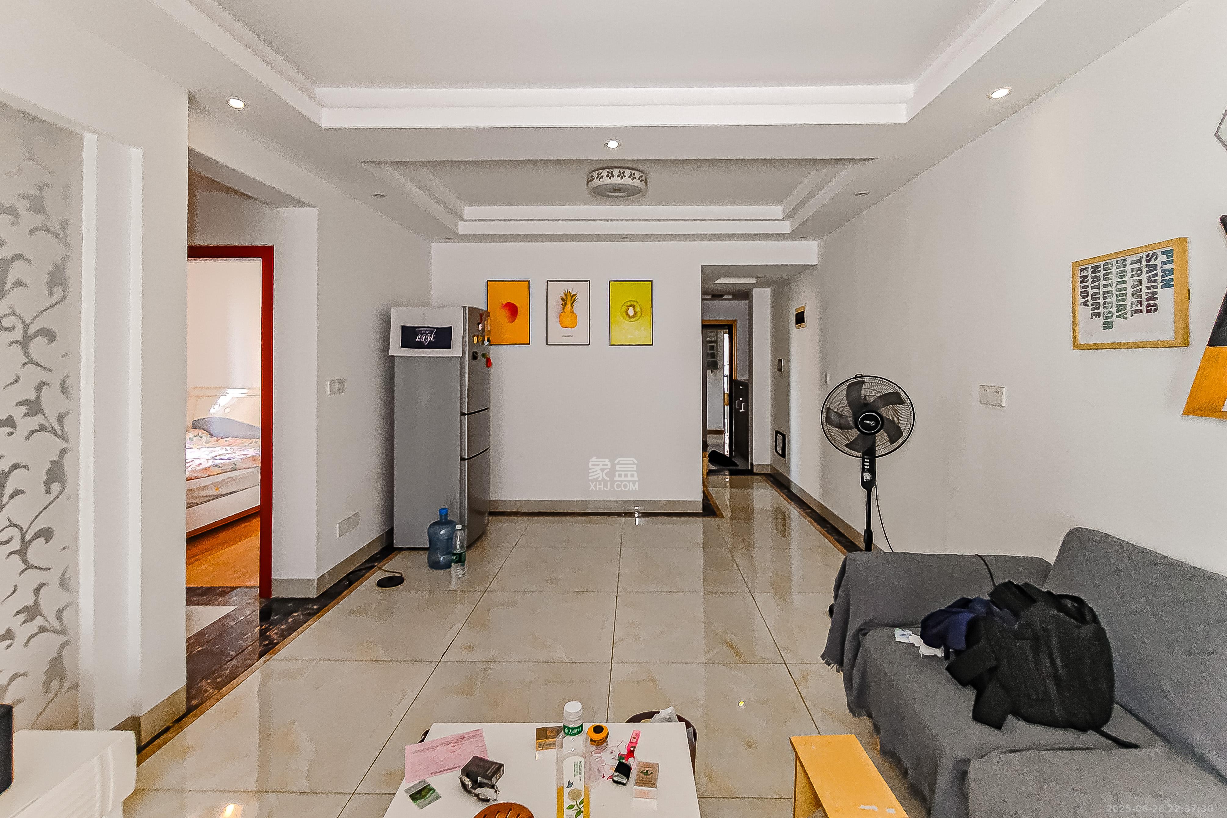 家和院  3室2厅1卫    72.0万 家和院  3室2厅1卫    72.0万客厅