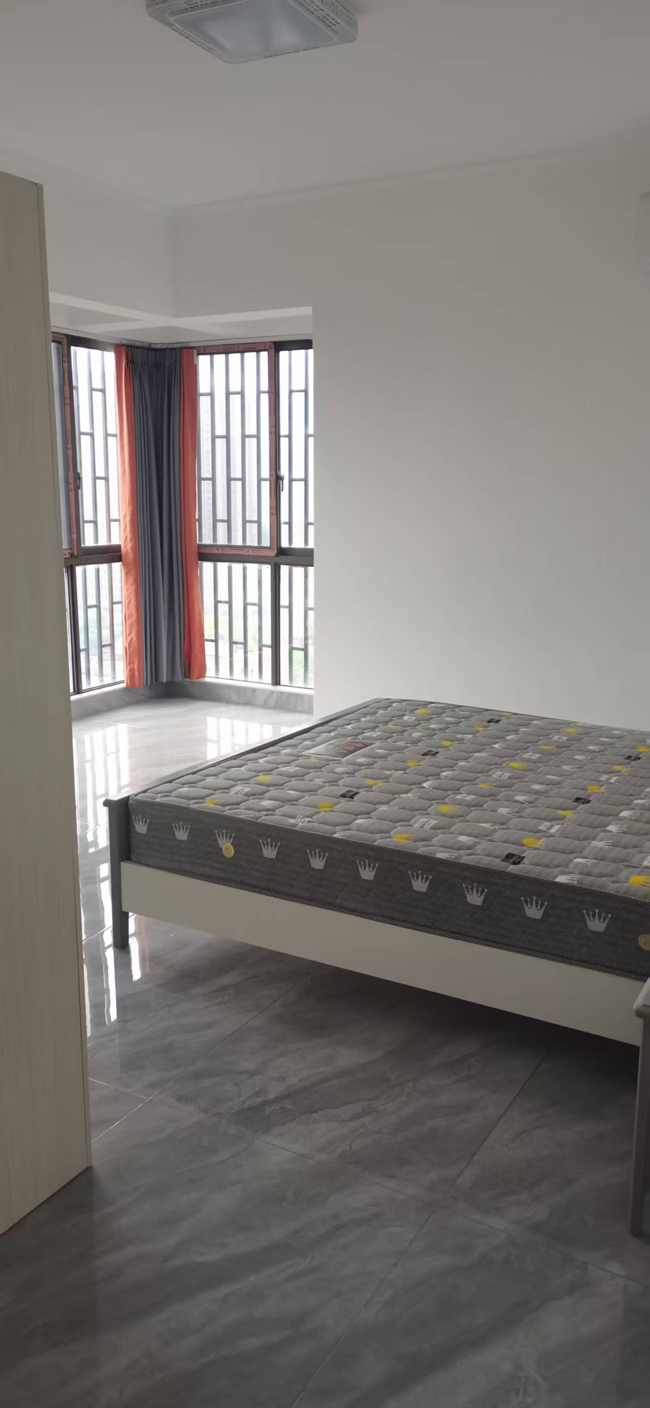 紫金花园  3室2厅2卫   2200.00元/月室内图