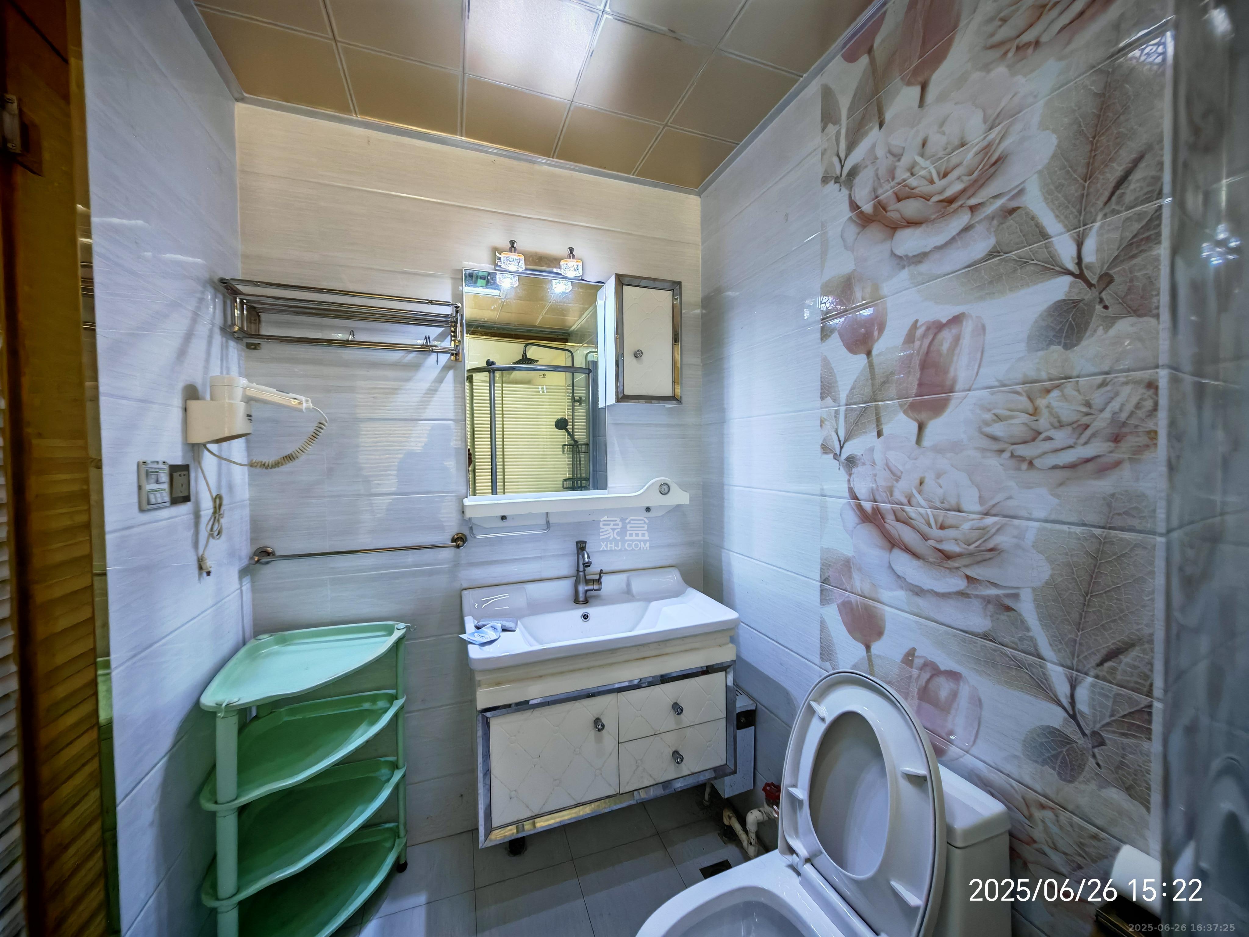 怡海星城 1室1厅1卫 1100.0元/月 怡海星城 1室1厅1卫 1100.0元/月室内图