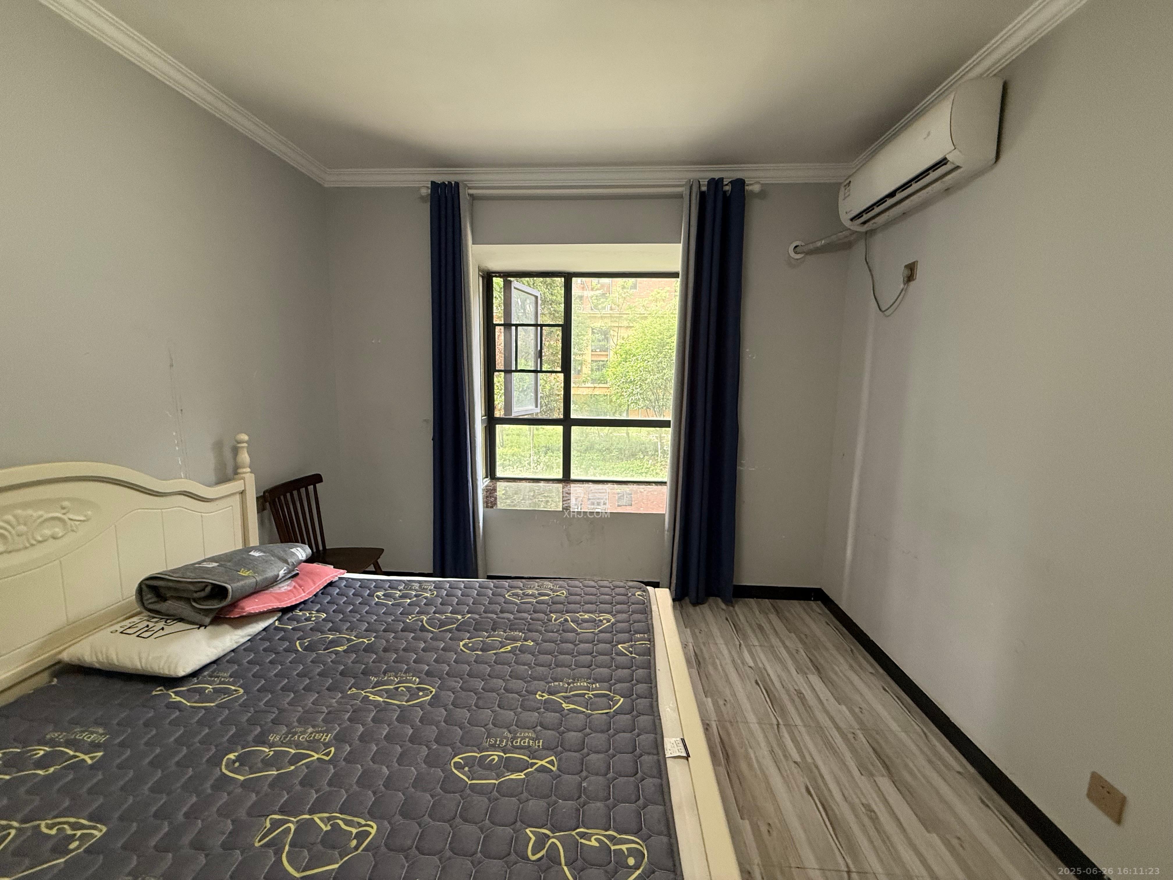 半山壹号 3室2厅2卫 2600.0元/月 半山壹号 3室2厅2卫 2600.0元/月室内图