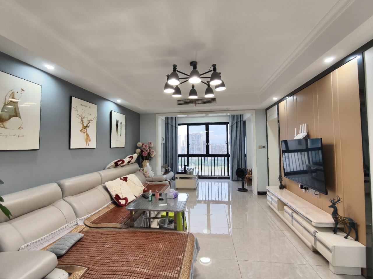 大汉资江城 3室2厅1卫 59.80万 大汉资江城 3室2厅1卫 59.80万室内图