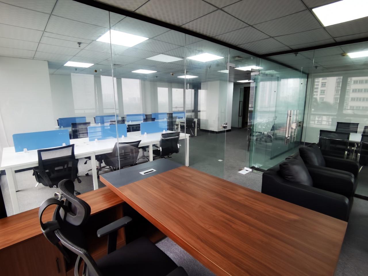 财富广场 2室1厅0卫 5800.0元/月 财富广场 2室1厅0卫 5800.0元/月室内图