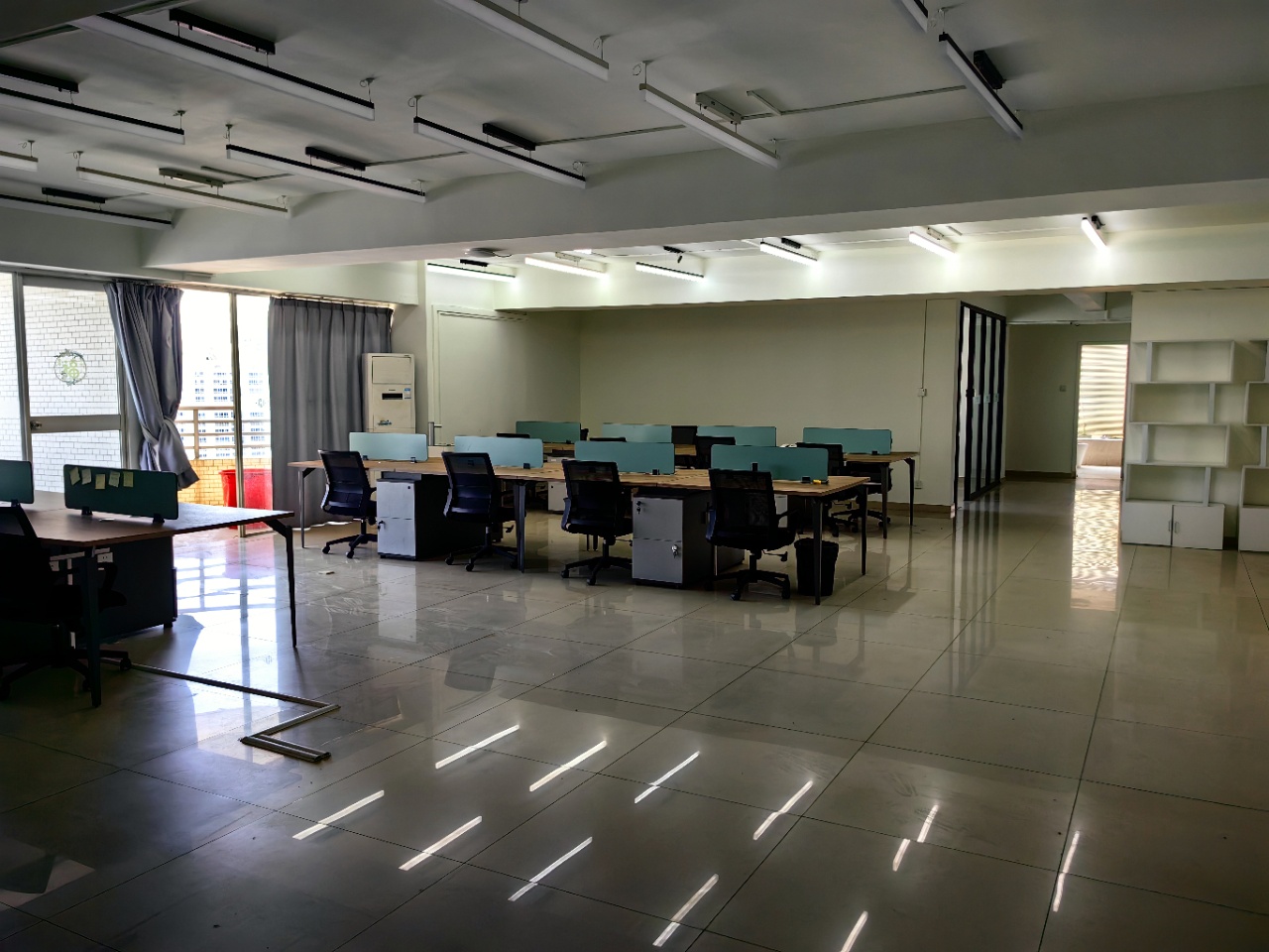 半山花园 2室1厅0卫 16800.0元/月 半山花园 2室1厅0卫 16800.0元/月室内图