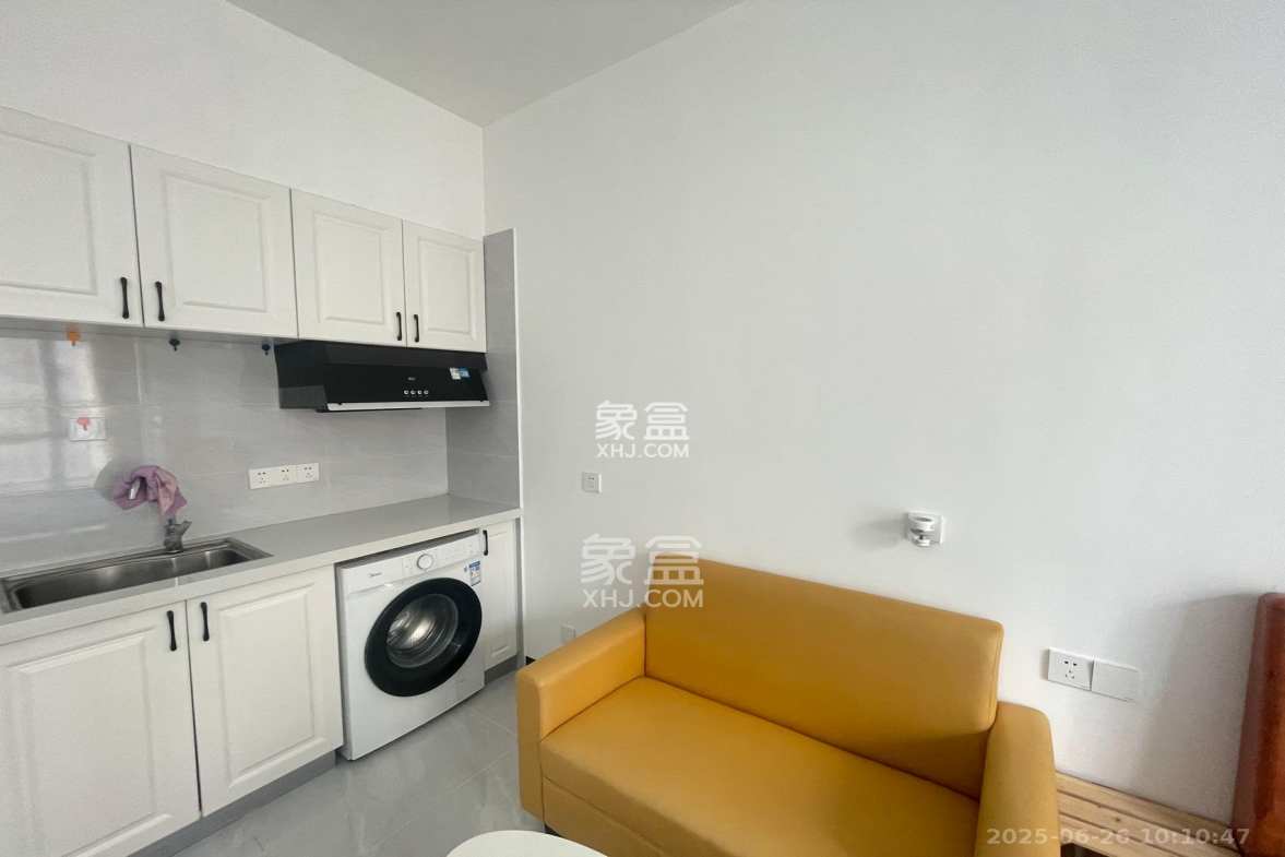 洋湖时代 1室1厅1卫 1300.0元/月 洋湖时代 1室1厅1卫 1300.0元/月室内图