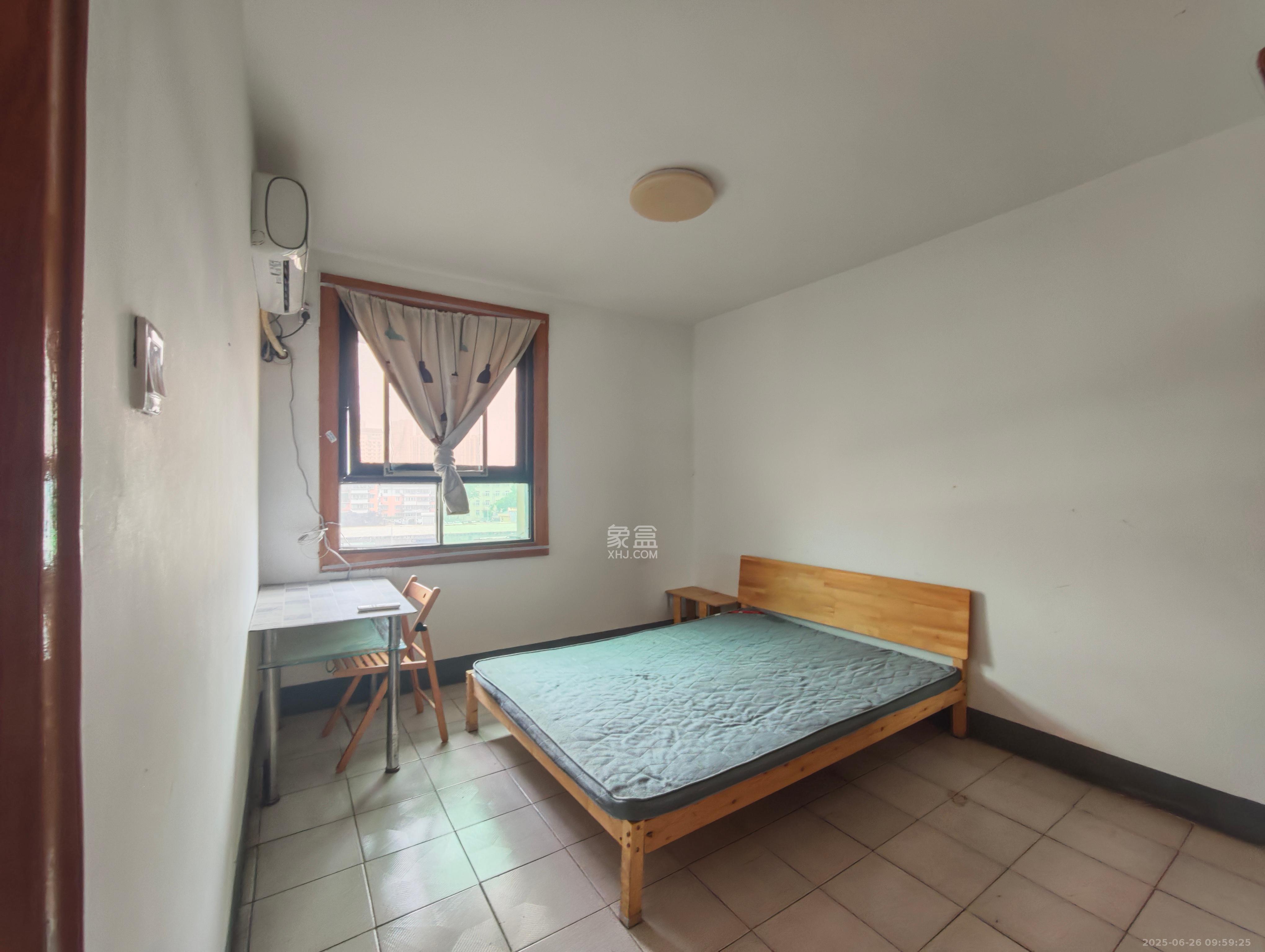 东风一村社区房(王家垅) 2室1厅1卫 1000.0元/月 东风一村社区房(王家垅) 2室1厅1卫 1000.0元/月室内图