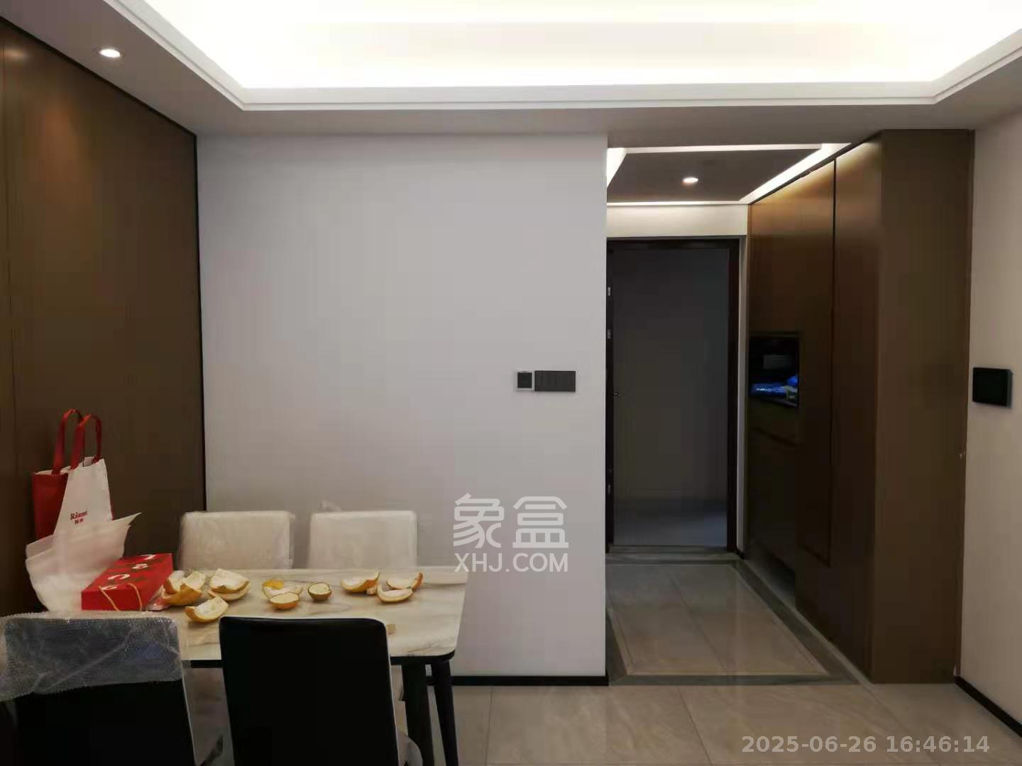 万科魅力之城天阔里  3室2厅2卫   2700.00元/月室内图