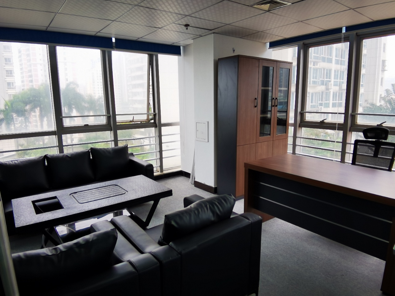 财富广场 2室1厅0卫 5800.0元/月 财富广场 2室1厅0卫 5800.0元/月室内图