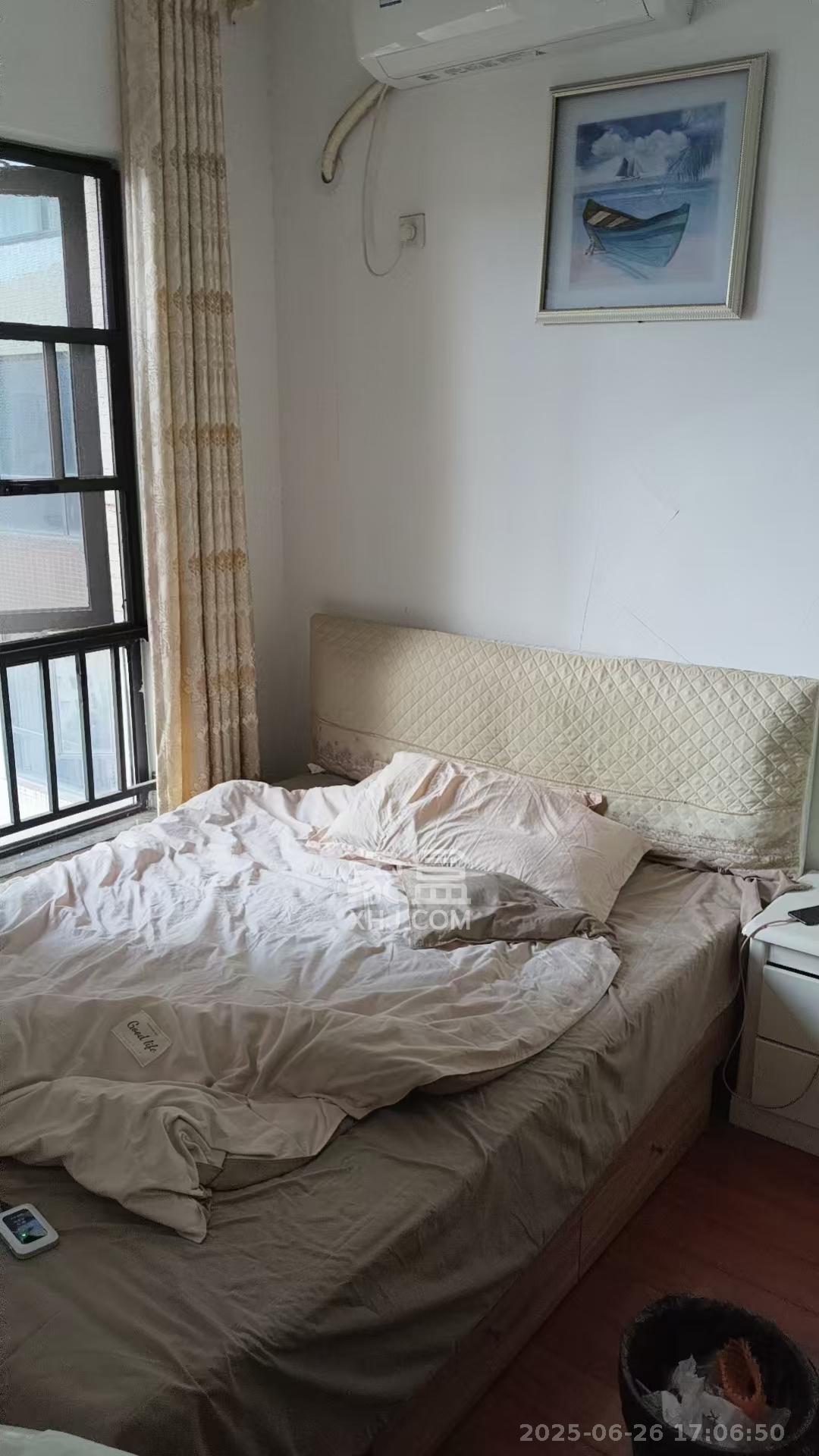 达美D6区  3室2厅1卫   2600.00元/月室内图