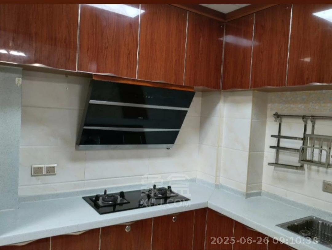 武广国际学苑 3室2厅1卫 2300.0元/月 武广国际学苑 3室2厅1卫 2300.0元/月室内图