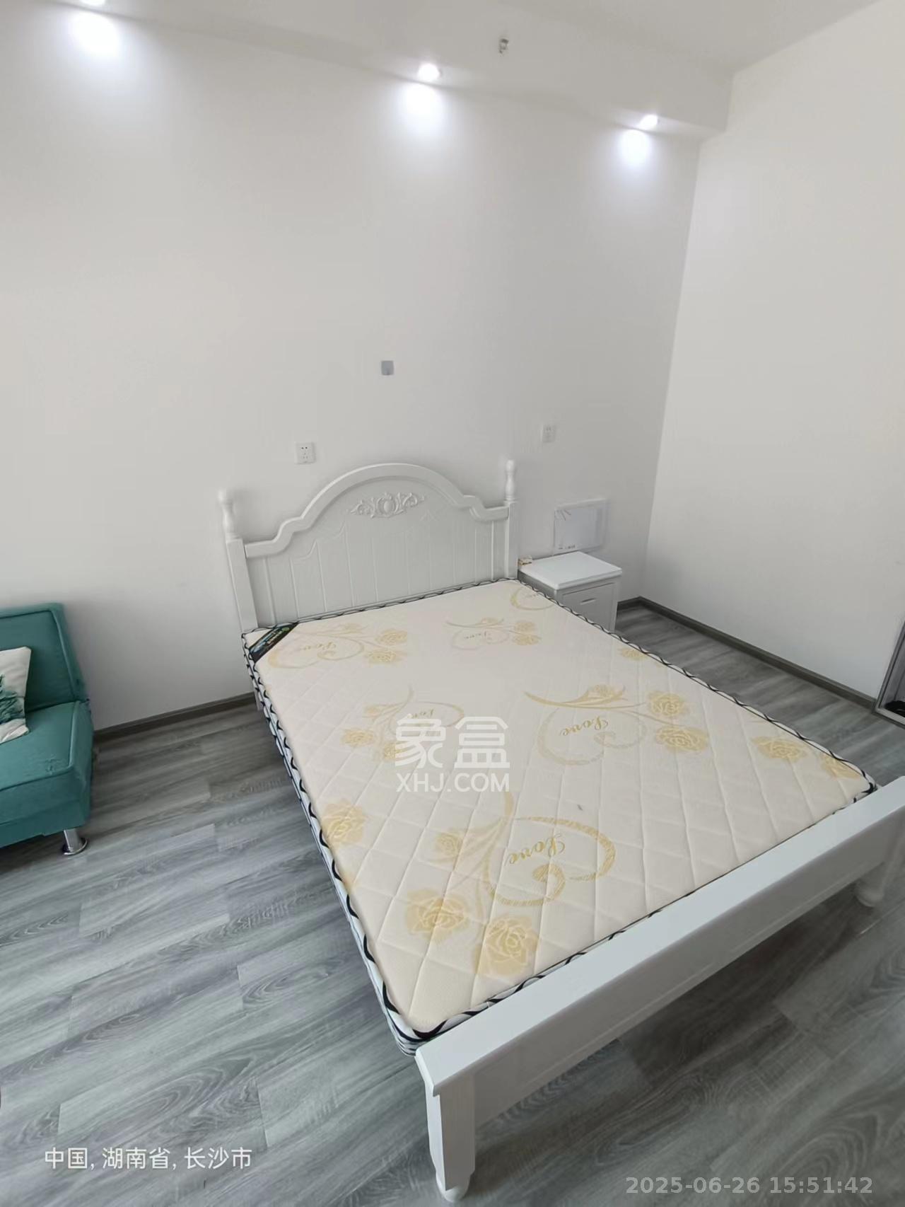金地铂悦  1室0厅0卫   1200.00元/月室内图