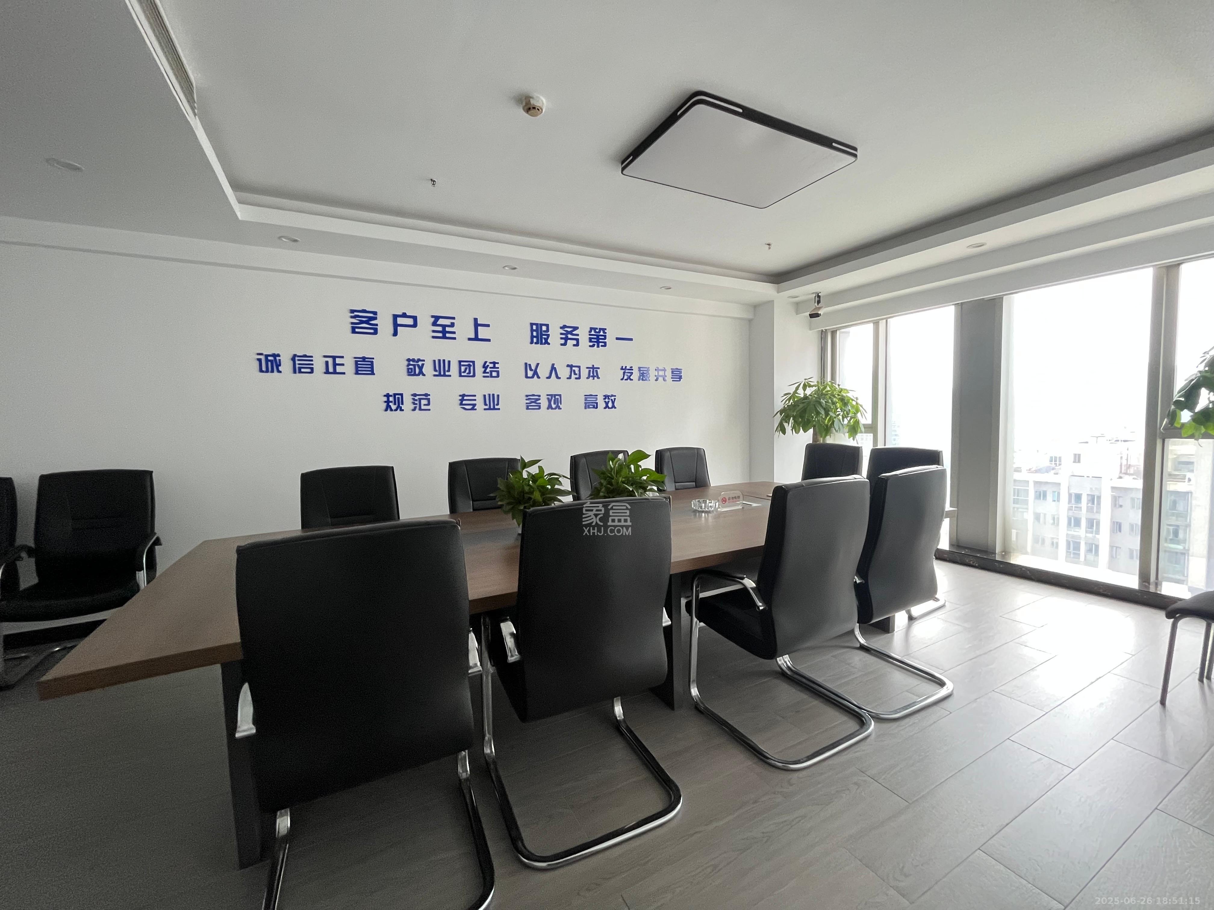 建鸿达华都（华都小户型及大华写字楼）   350.0㎡     20000.00元/月室内图