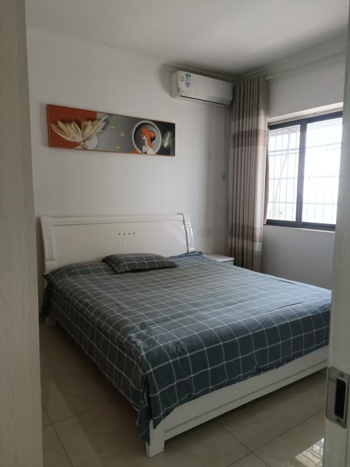 滨江财富中心  2室2厅1卫    35.8万 滨江财富中心  2室2厅1卫    35.8万室内图