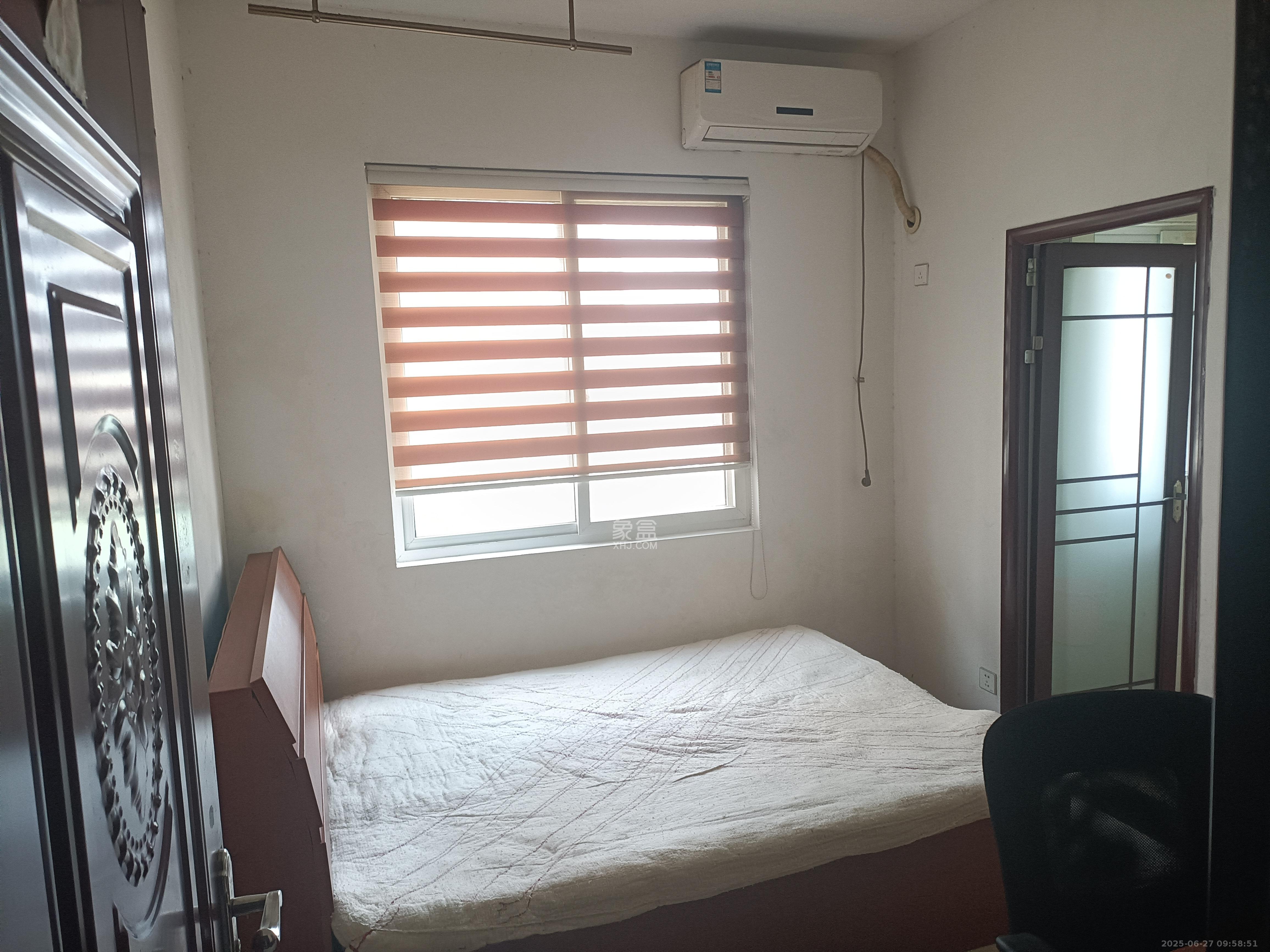 楚天世纪城东苑  1室1厅1卫    600.0元/月 楚天世纪城东苑  1室1厅1卫    600.0元/月