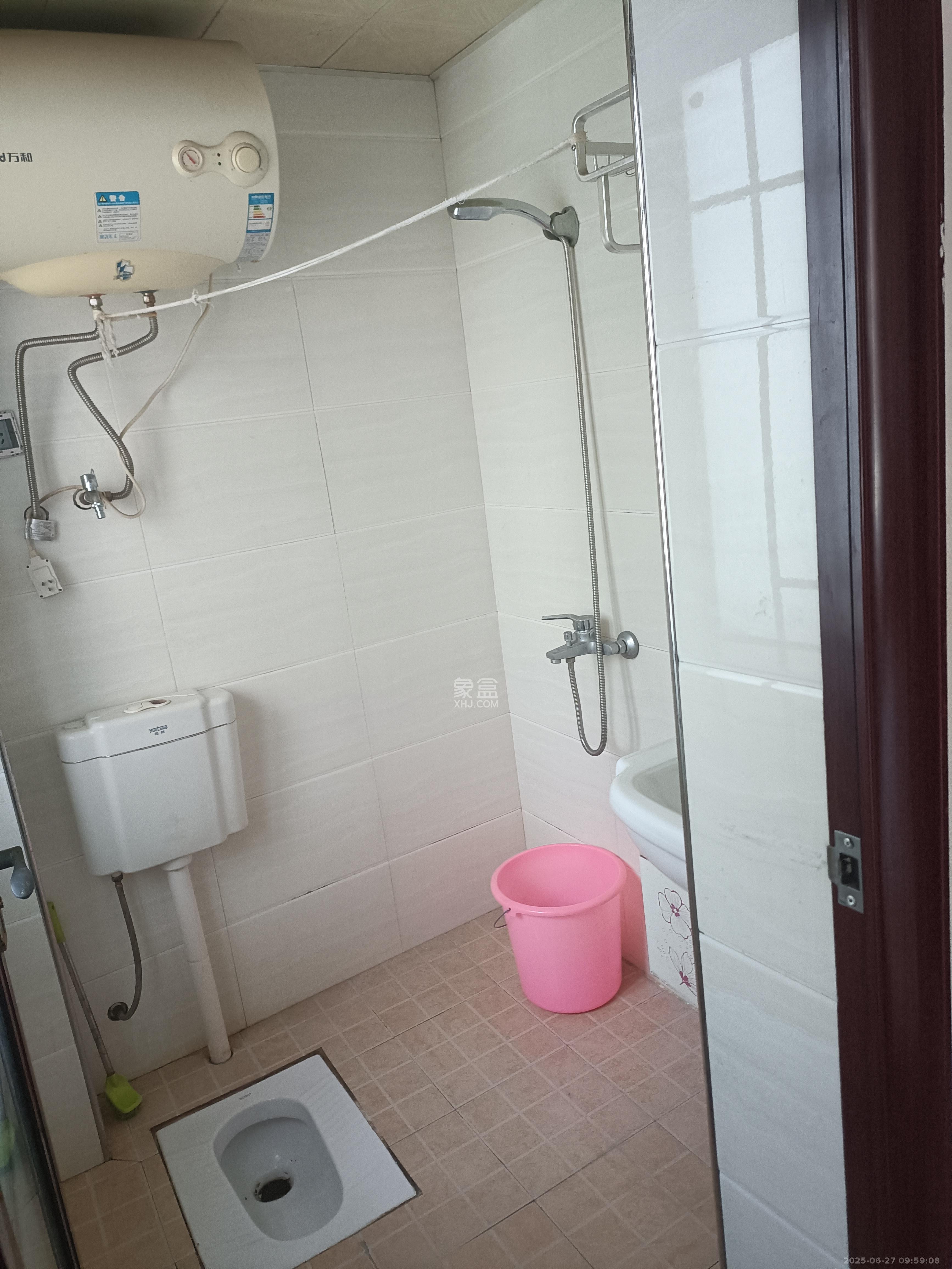 楚天世纪城东苑  1室1厅1卫    600.0元/月 楚天世纪城东苑  1室1厅1卫    600.0元/月室内图