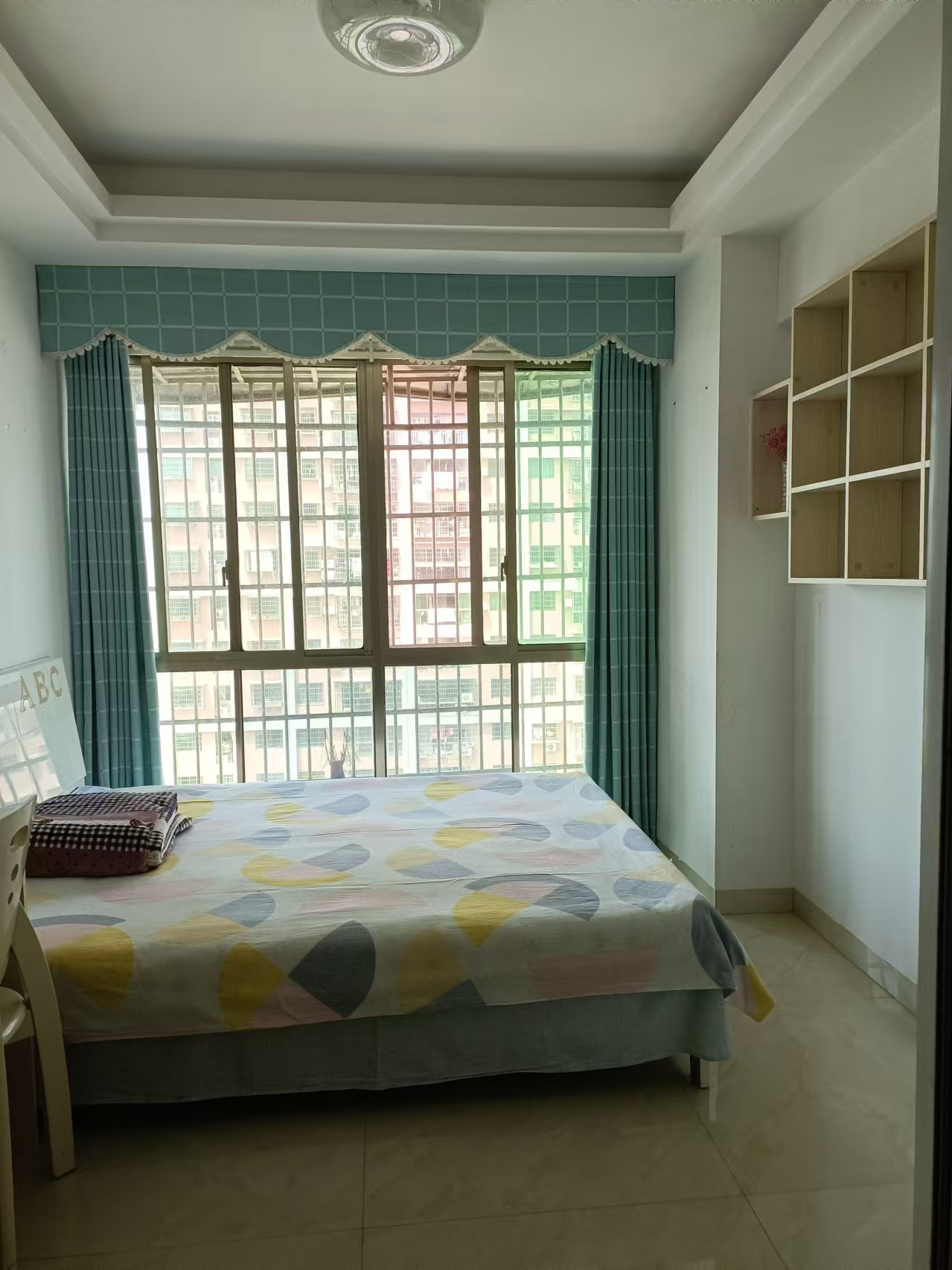 滨江财富中心 2室2厅1卫 1200.0元/月 滨江财富中心 2室2厅1卫 1200.0元/月室内图