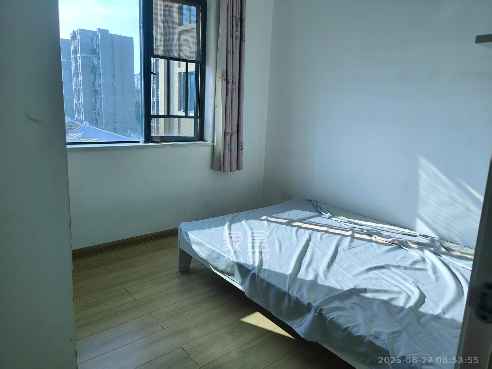才子嘉都  3室2厅2卫   2300.00元/月