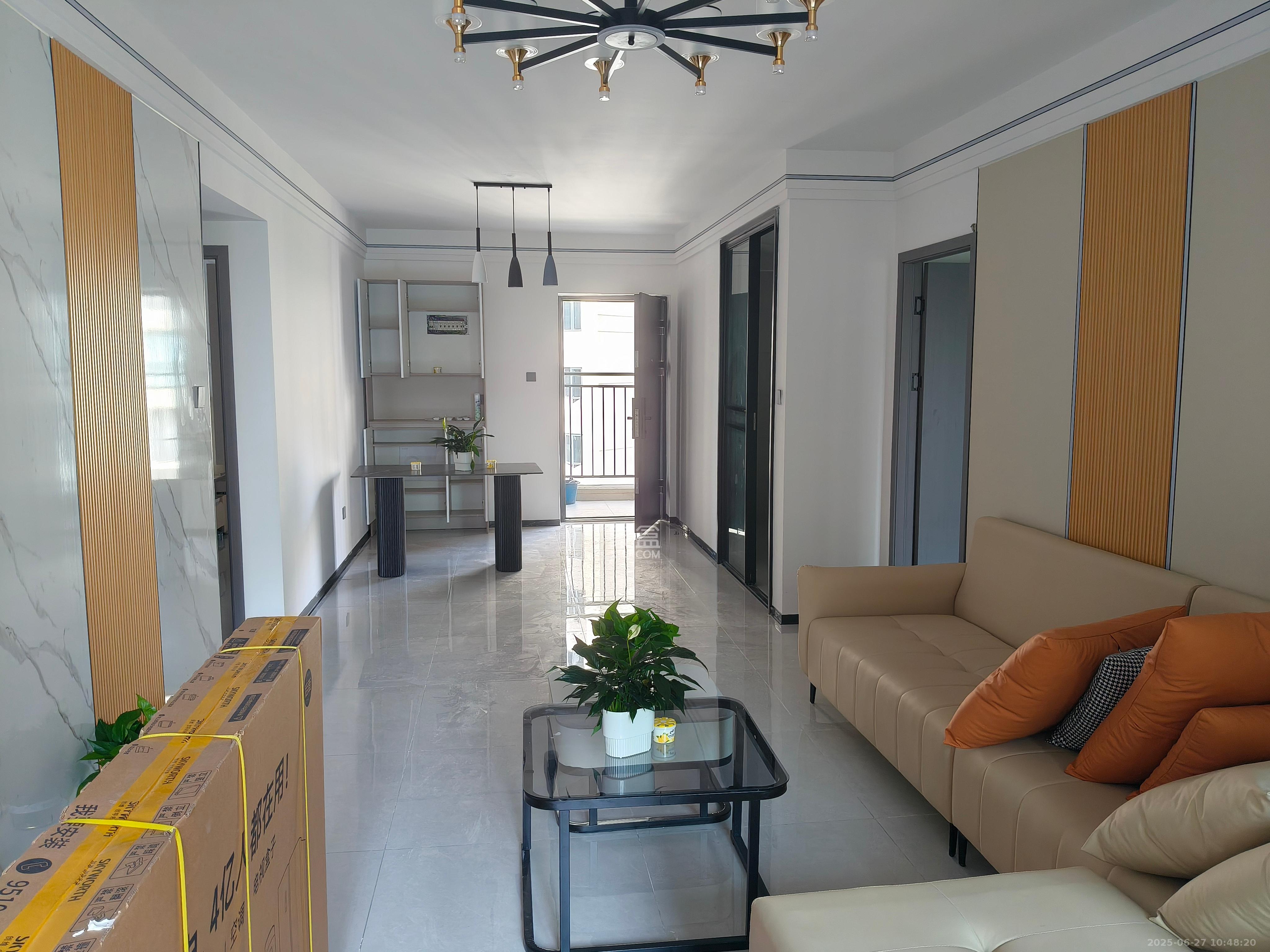 周南学府 3室2厅2卫 2800.0元/月 周南学府 3室2厅2卫 2800.0元/月室内图