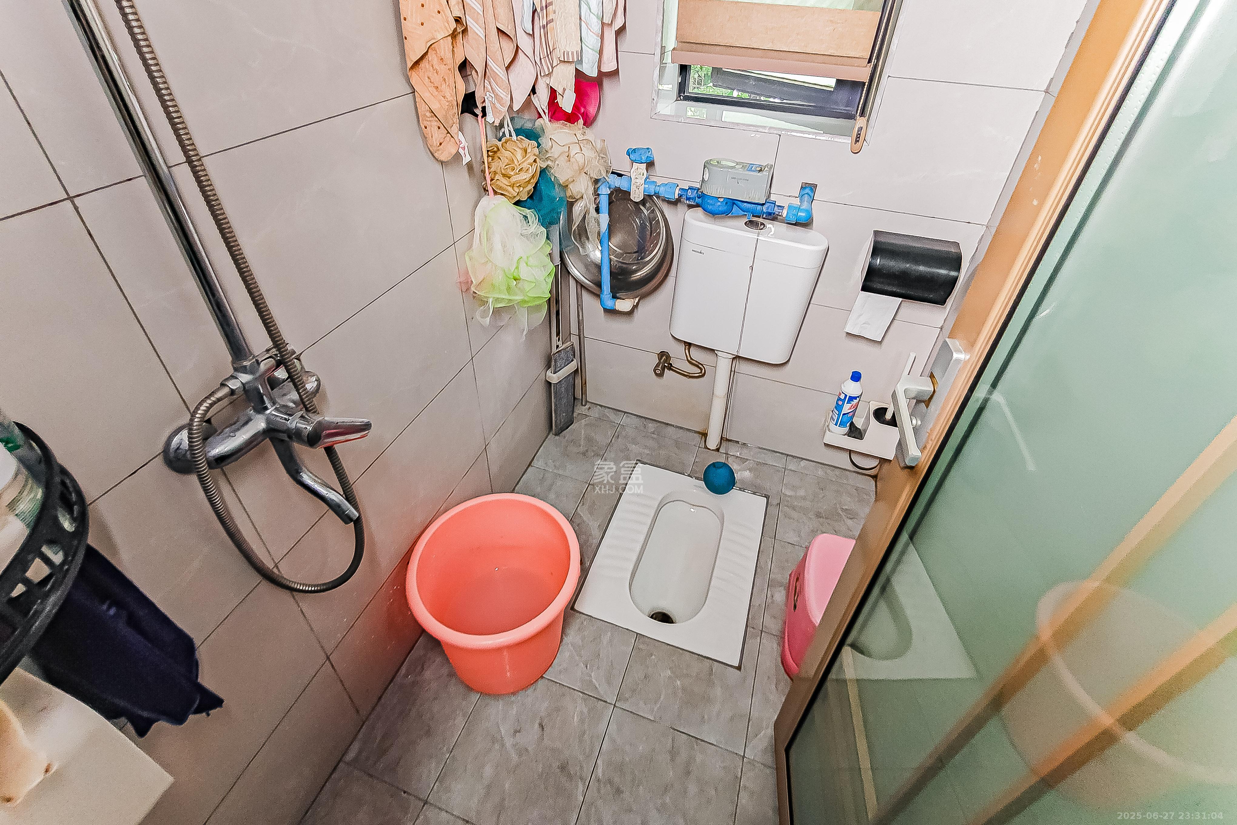 东塘电力院 3室2厅1卫 80.0万 东塘电力院 3室2厅1卫 80.0万卫生间