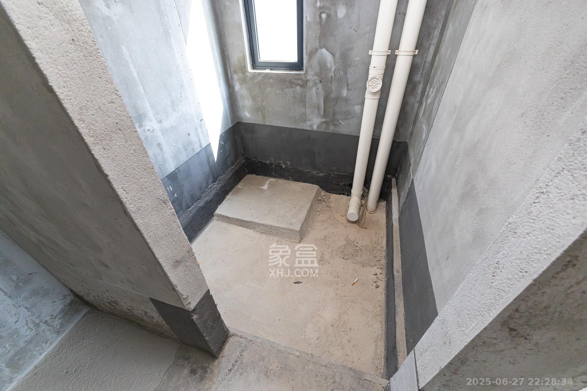 越秀湘江星汇城二期 4室2厅2卫 129.0万 越秀湘江星汇城二期 4室2厅2卫 129.0万卫生间