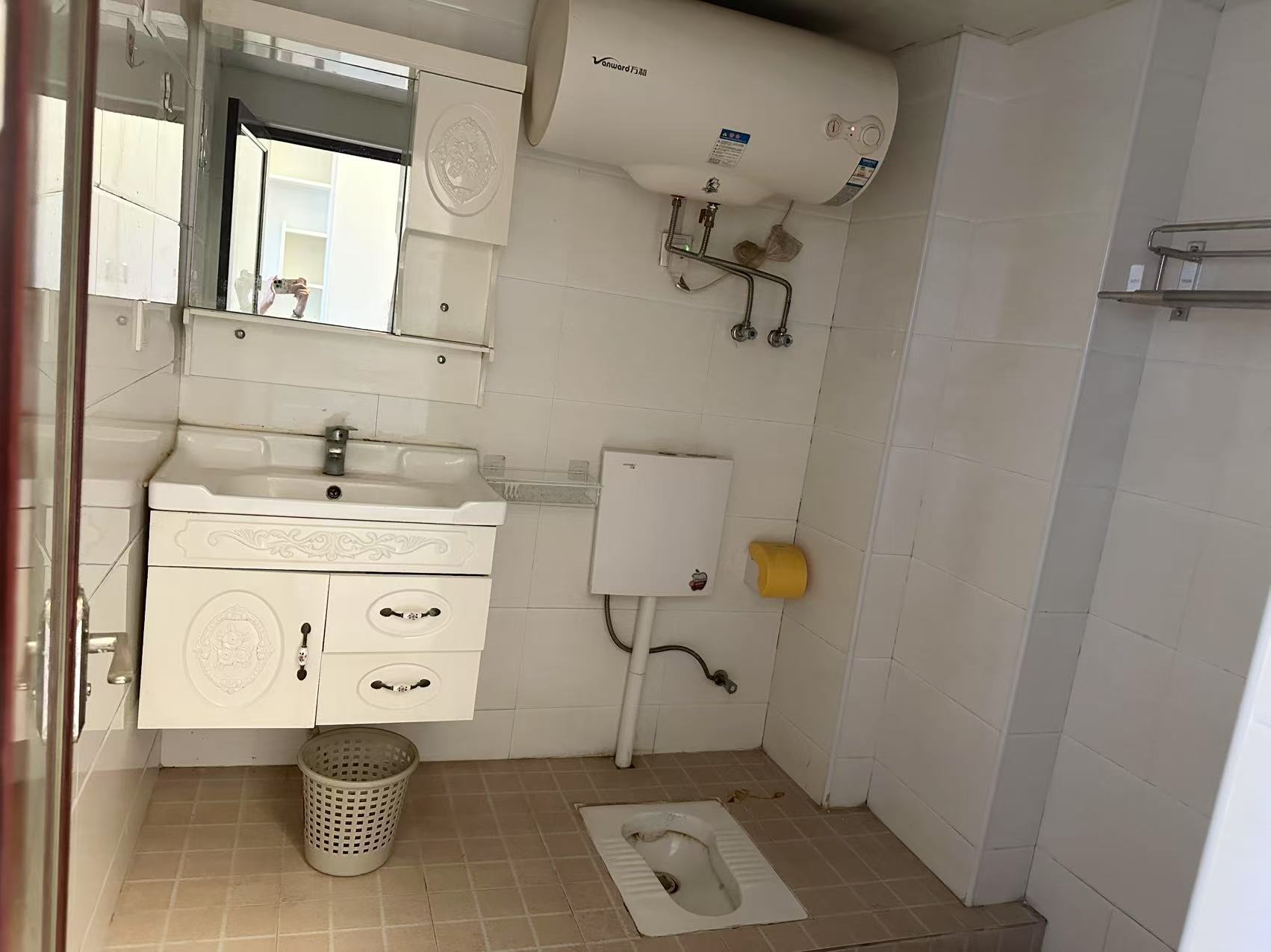 龙腾国际 1室1厅1卫 19.8万 龙腾国际 1室1厅1卫 19.8万室内图